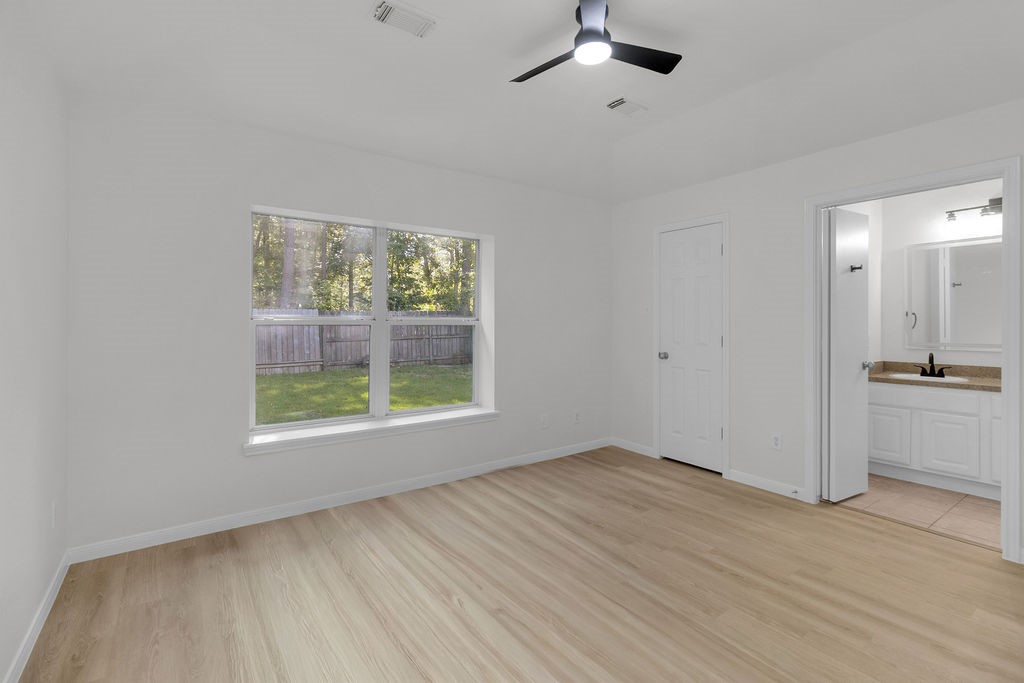 16413 Danika Oak Drive Property Photo 16
