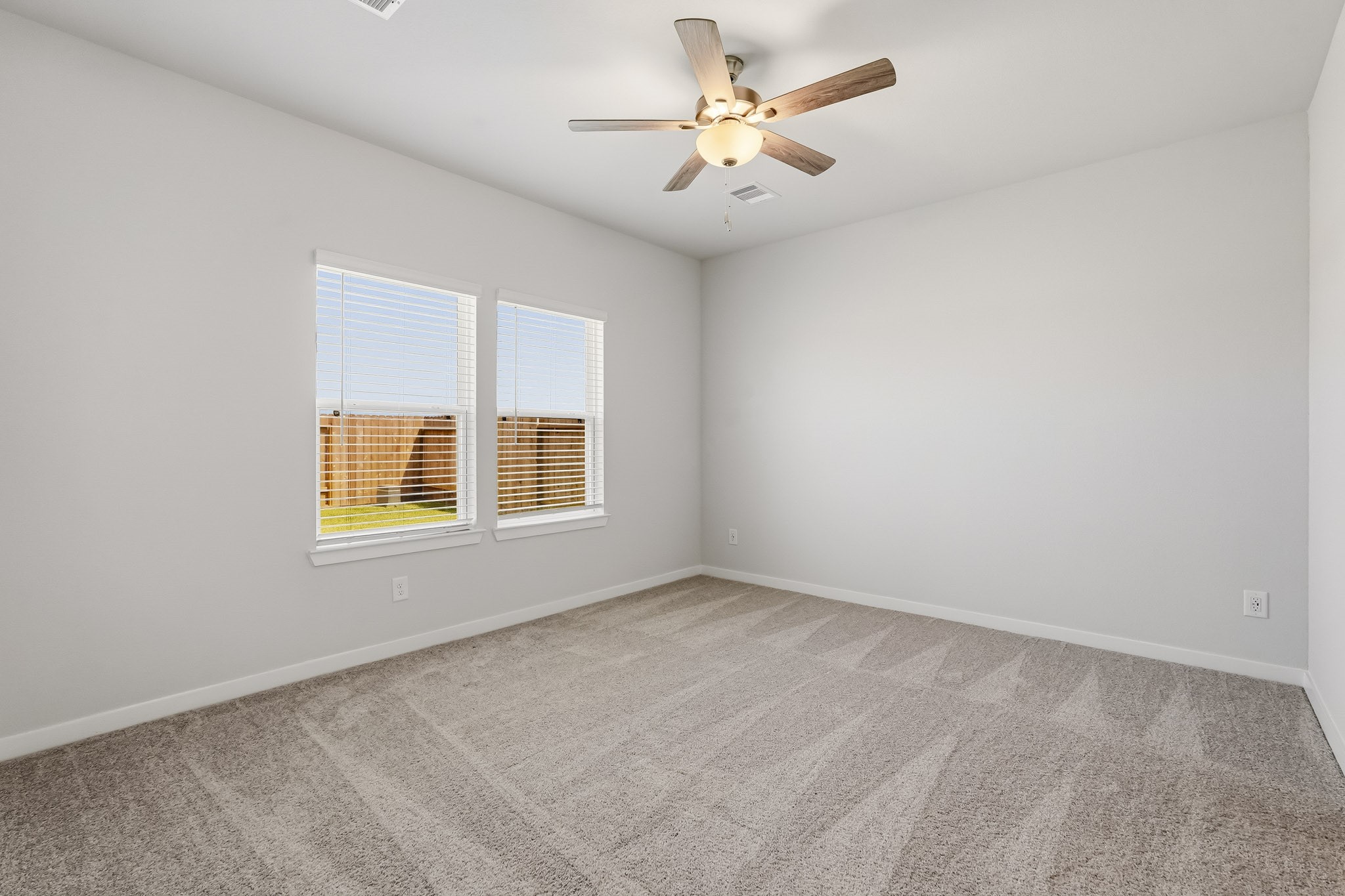 11538 Heritage Wind Drive Property Photo 15