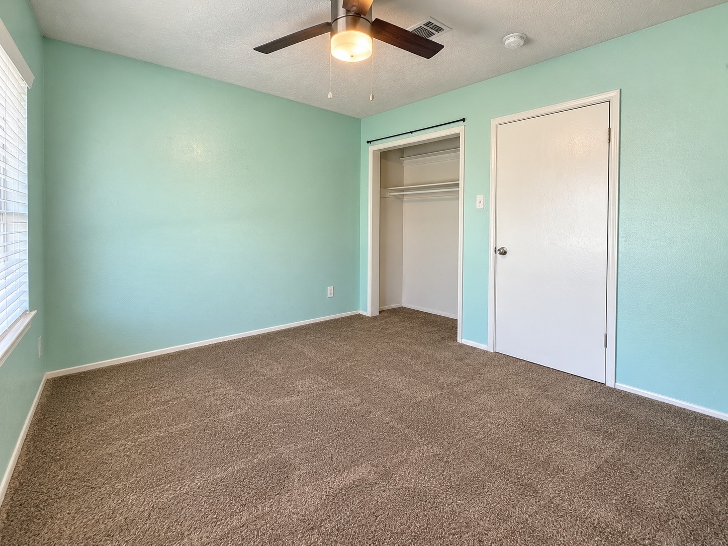 23031 Earlmist Drive Property Photo 4