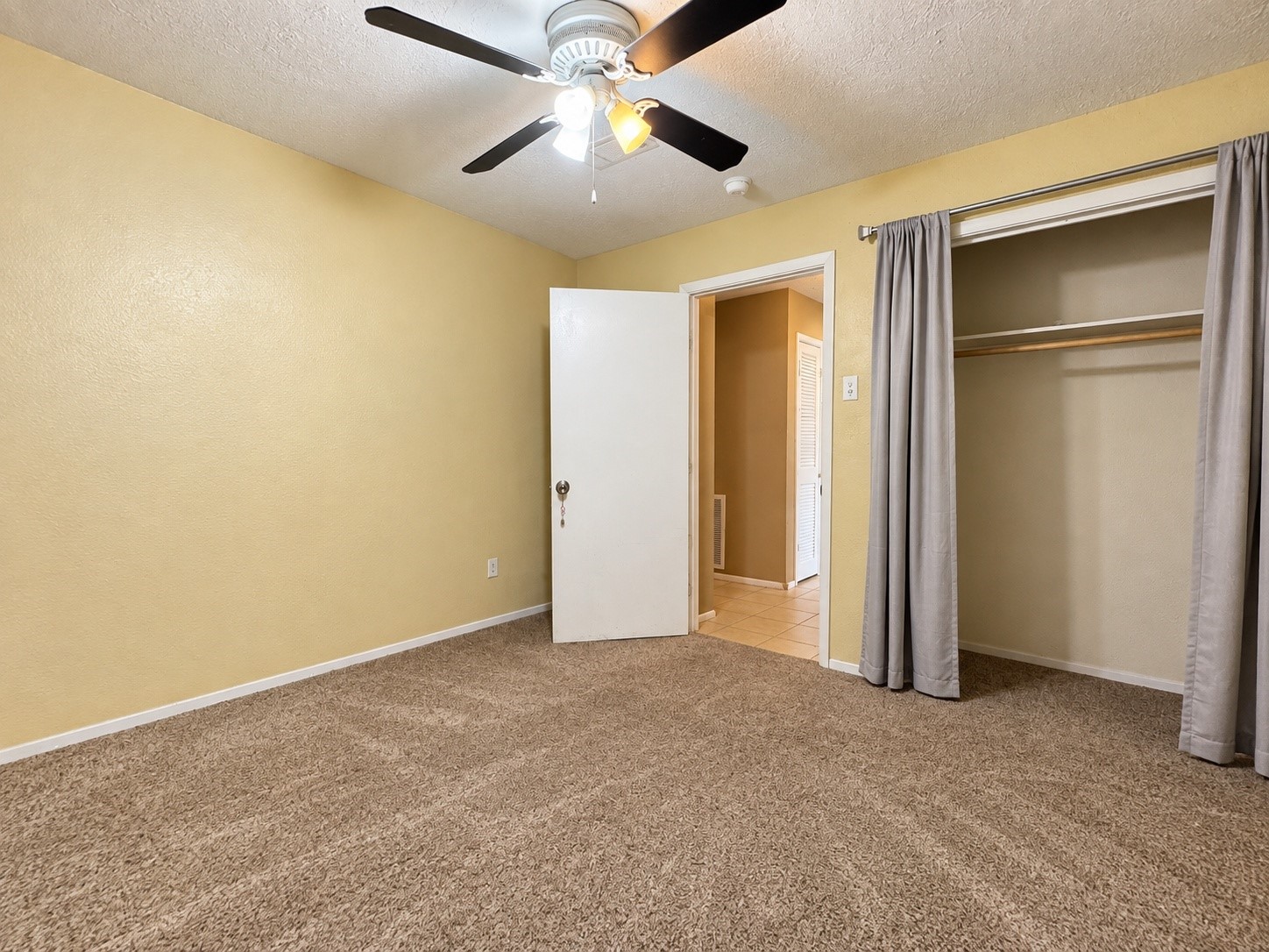 23031 Earlmist Drive Property Photo 7
