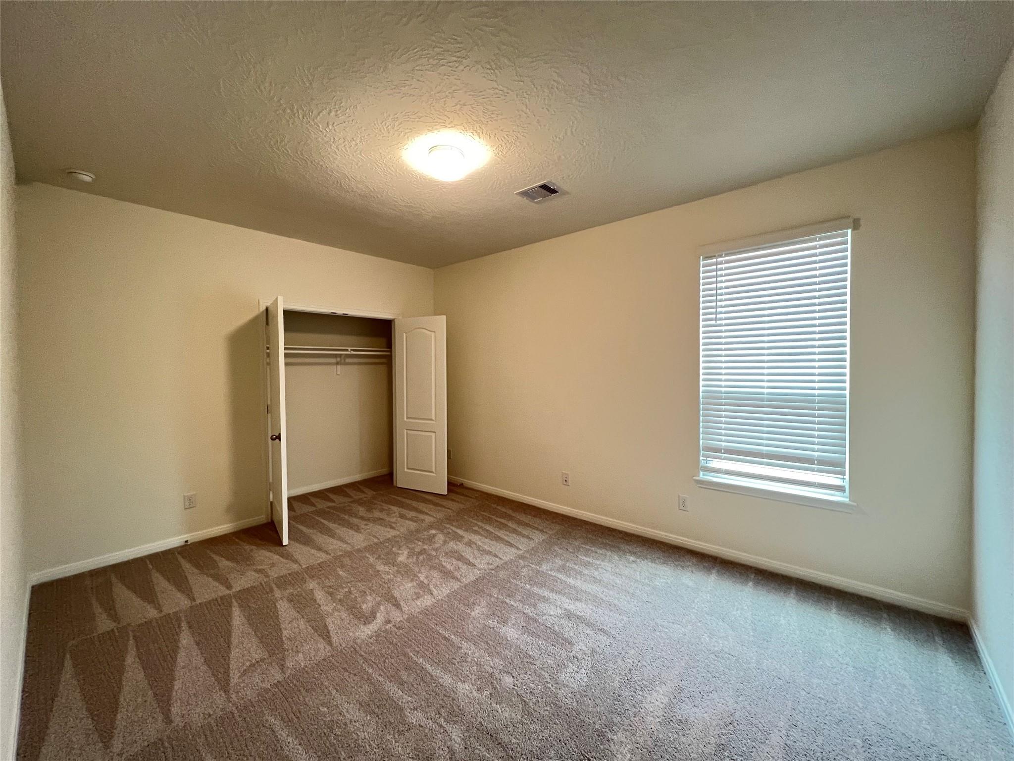 2106 Damasi Ln Property Photo 12