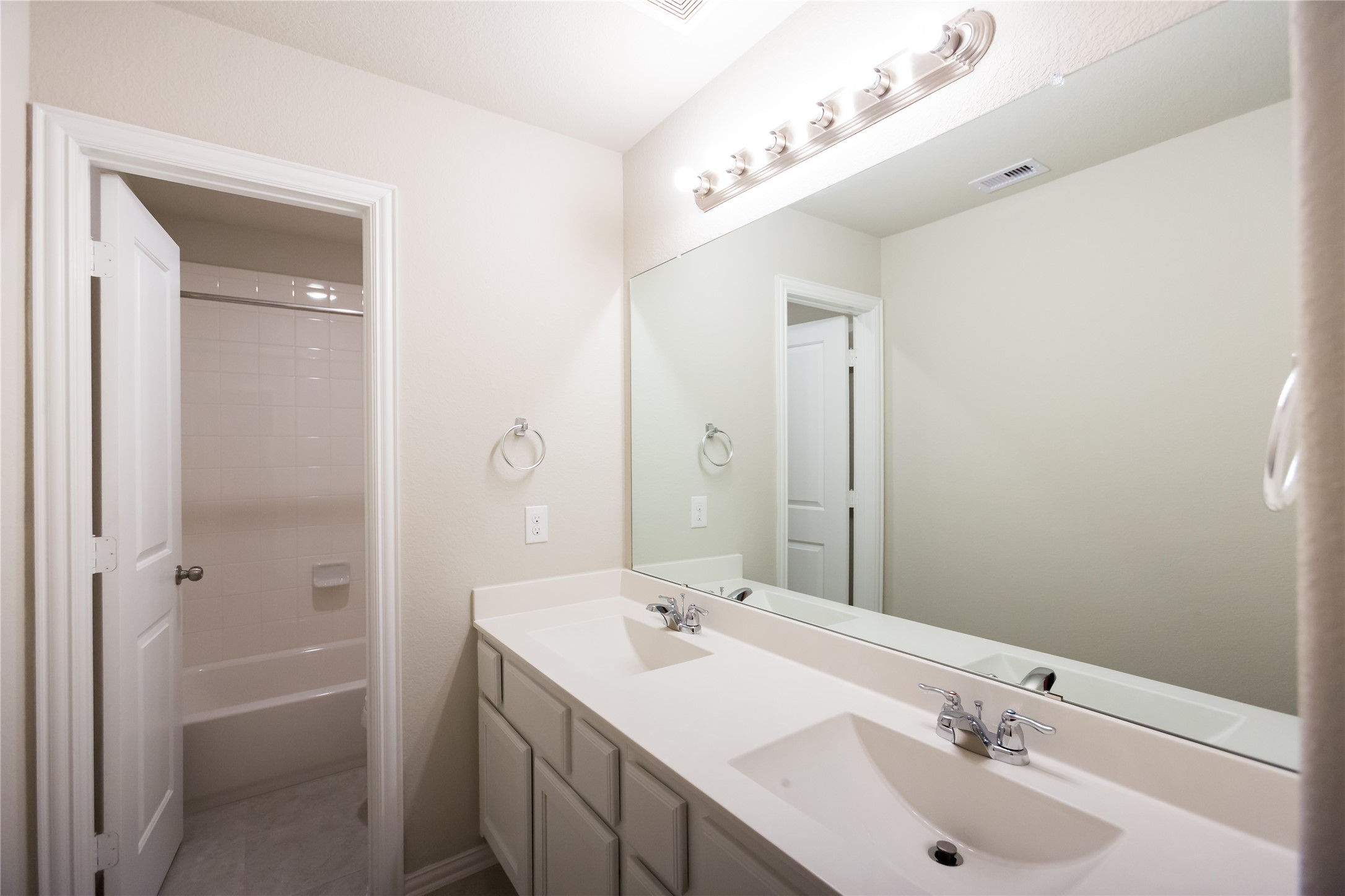 3239 Montclair Orchard Trace Property Photo 14