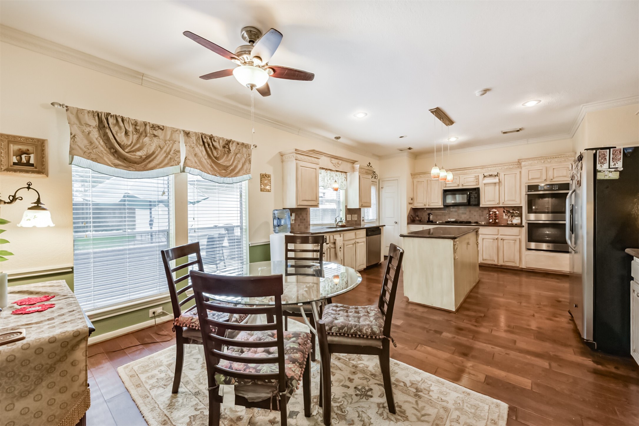 1306 N Gabriel River Circle Property Photo 16