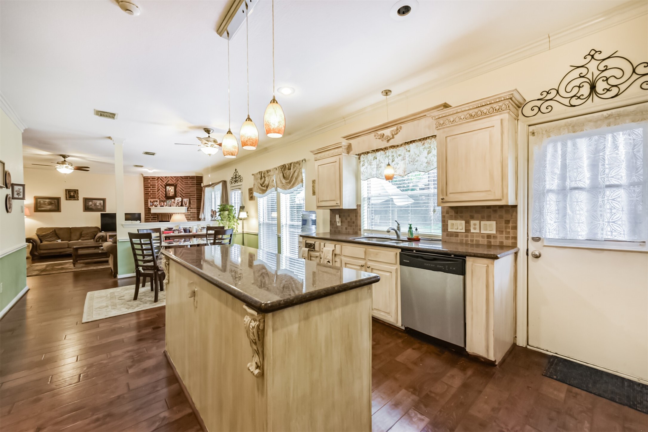 1306 N Gabriel River Circle Property Photo 24