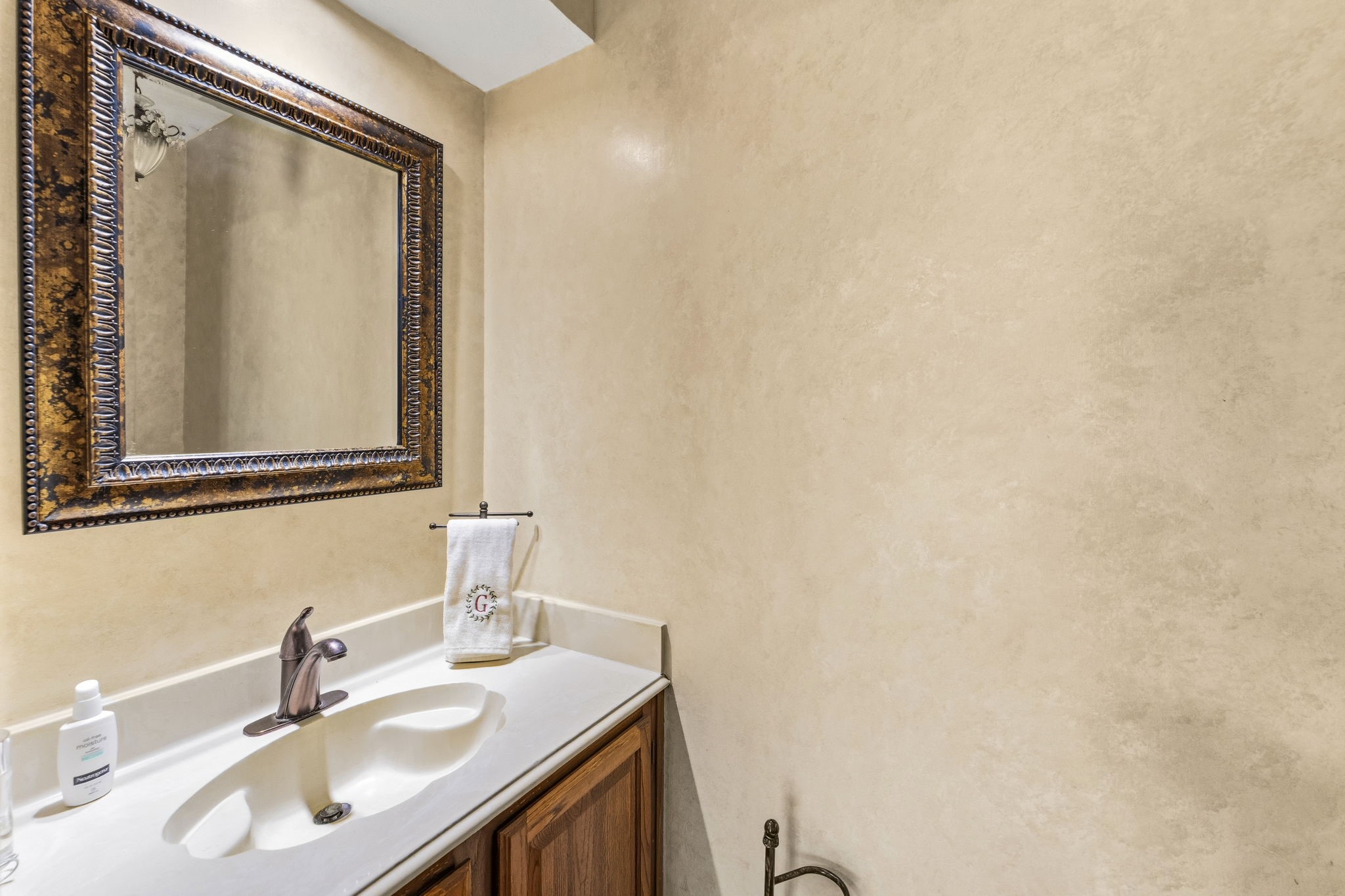 7530 Cypress Drive Property Photo 8