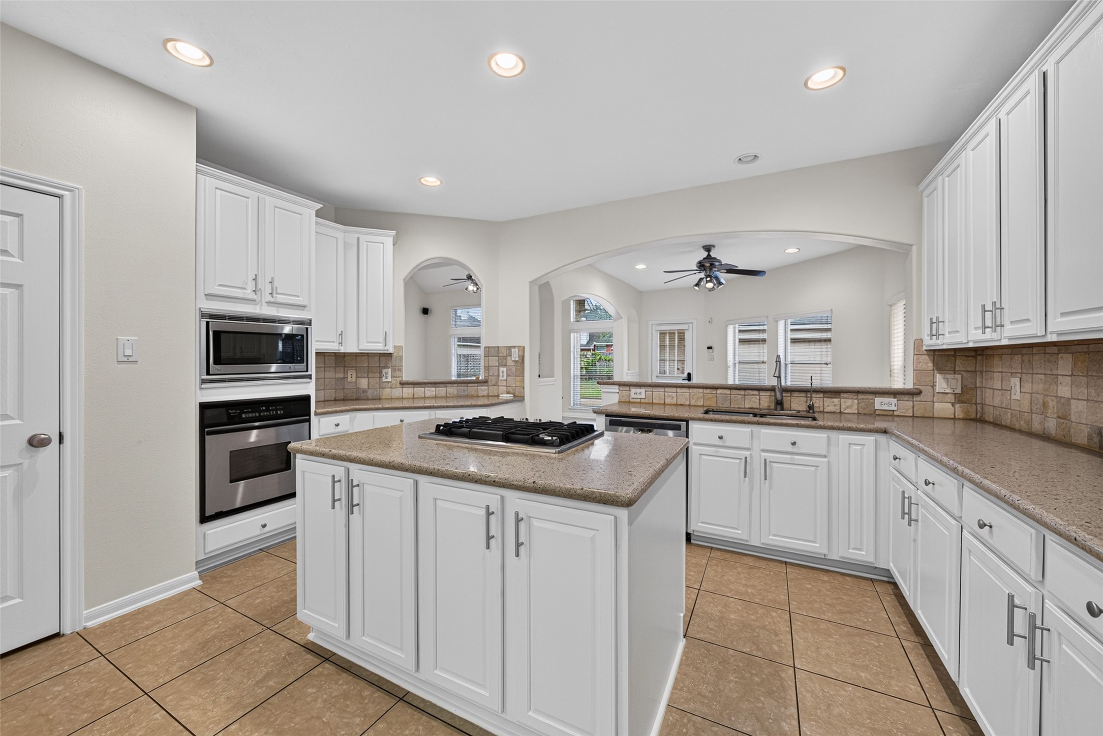 21810 Blossom Brook Lane Property Photo 16