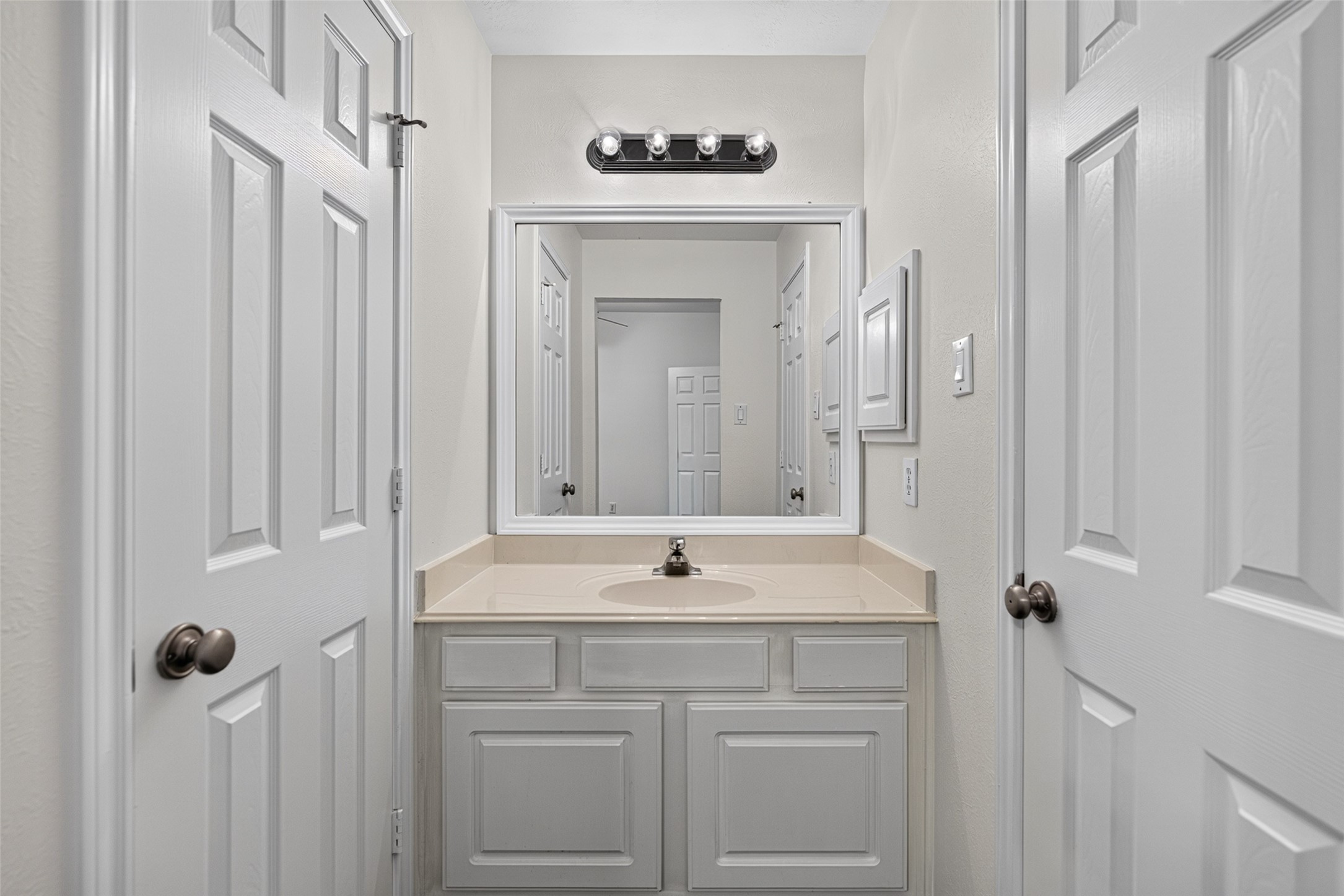 21810 Blossom Brook Lane Property Photo 45