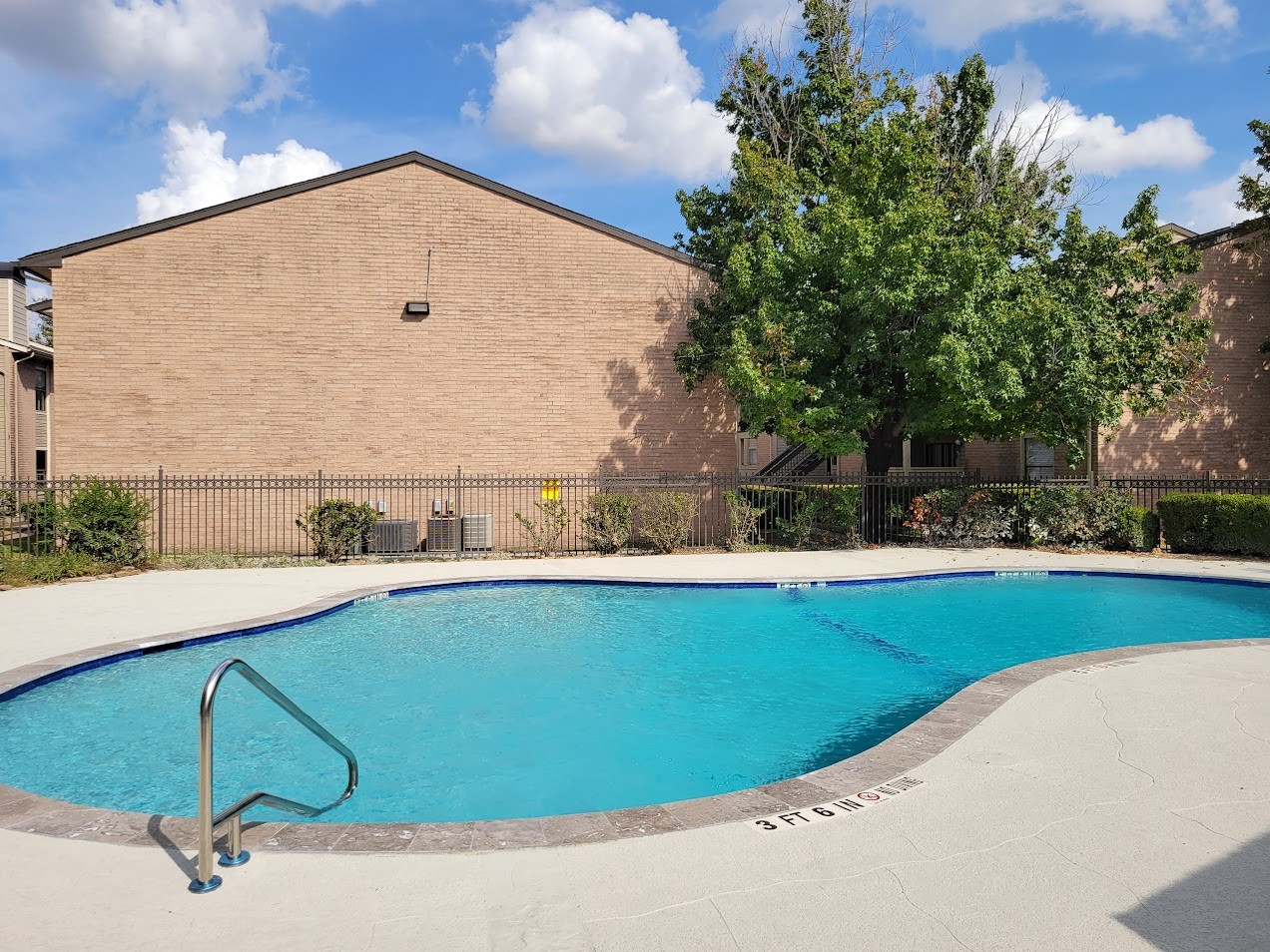 12335 Antoine Dr 1518 Property Photo 43
