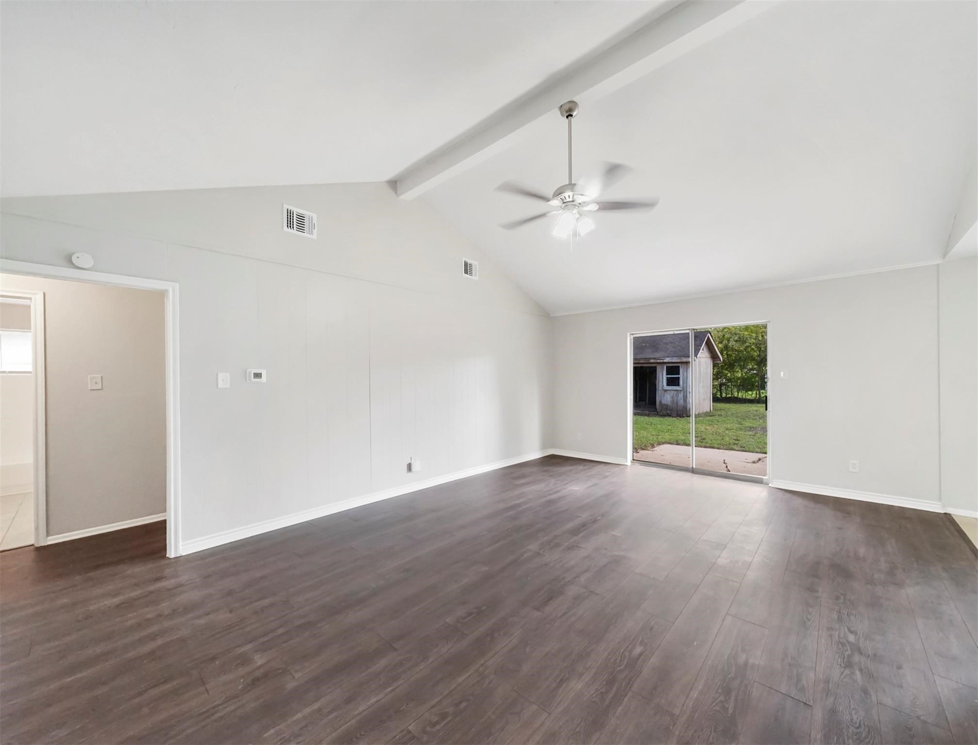 13435 Greenbriar Drive Property Photo 2
