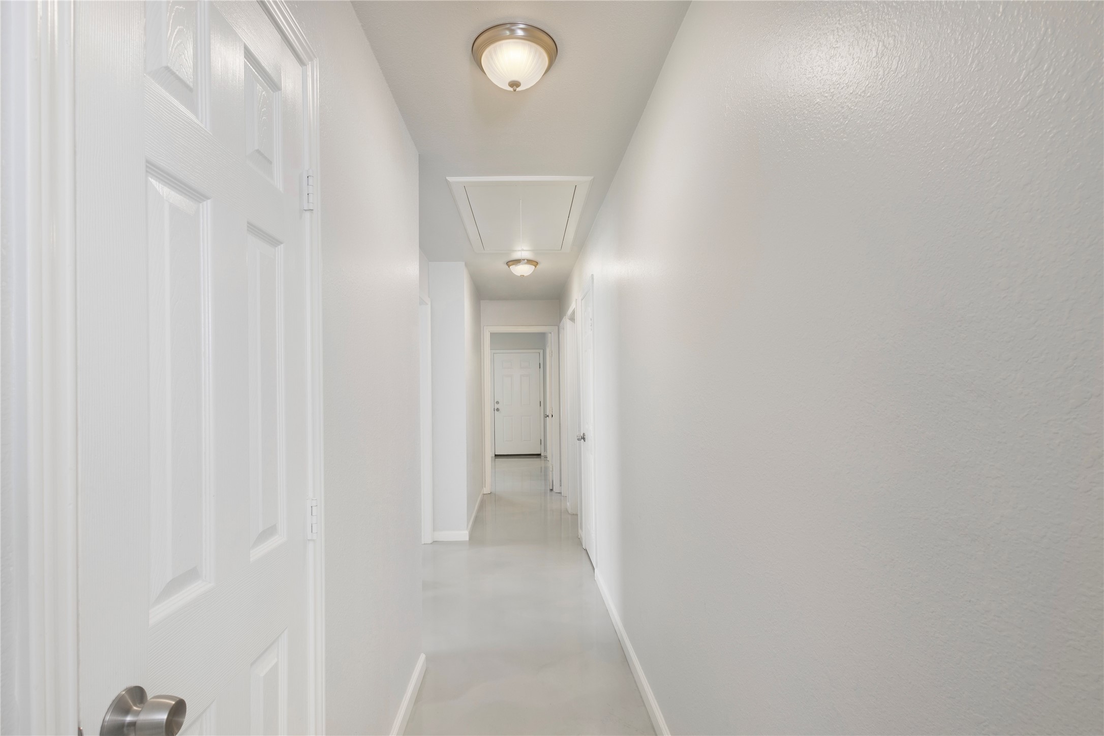 638 Luke Street Property Photo 4