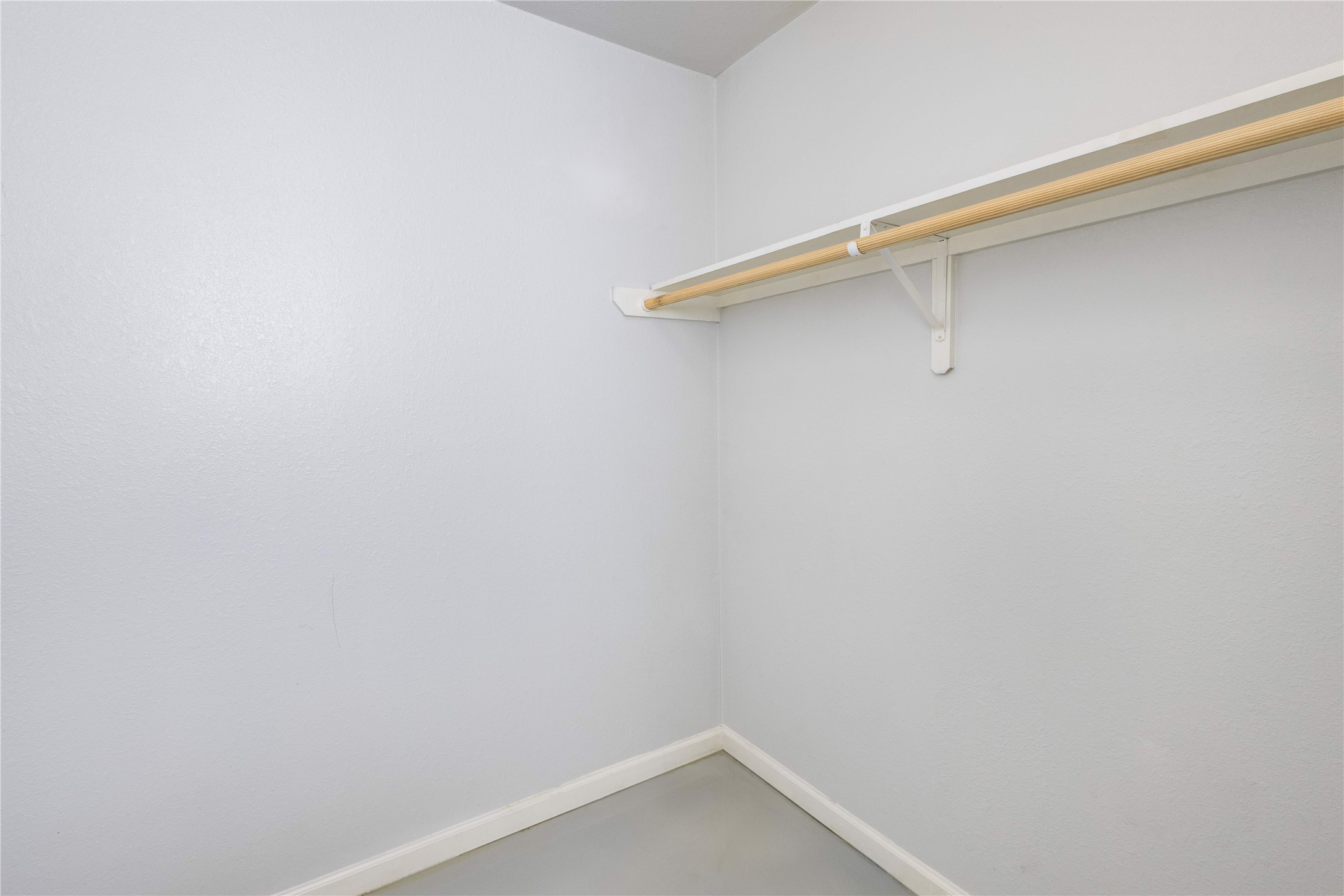 638 Luke Street Property Photo 10