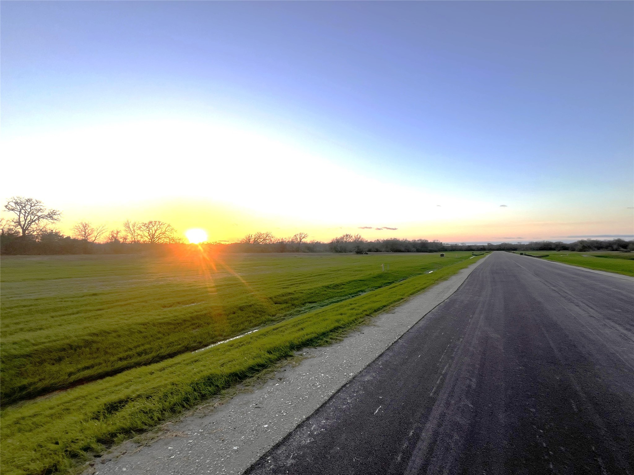 2457 Coronado Estates Drive Property Photo 4