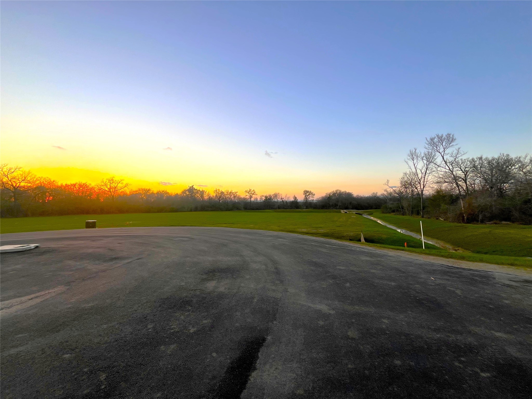 2457 Coronado Estates Drive Property Photo 12