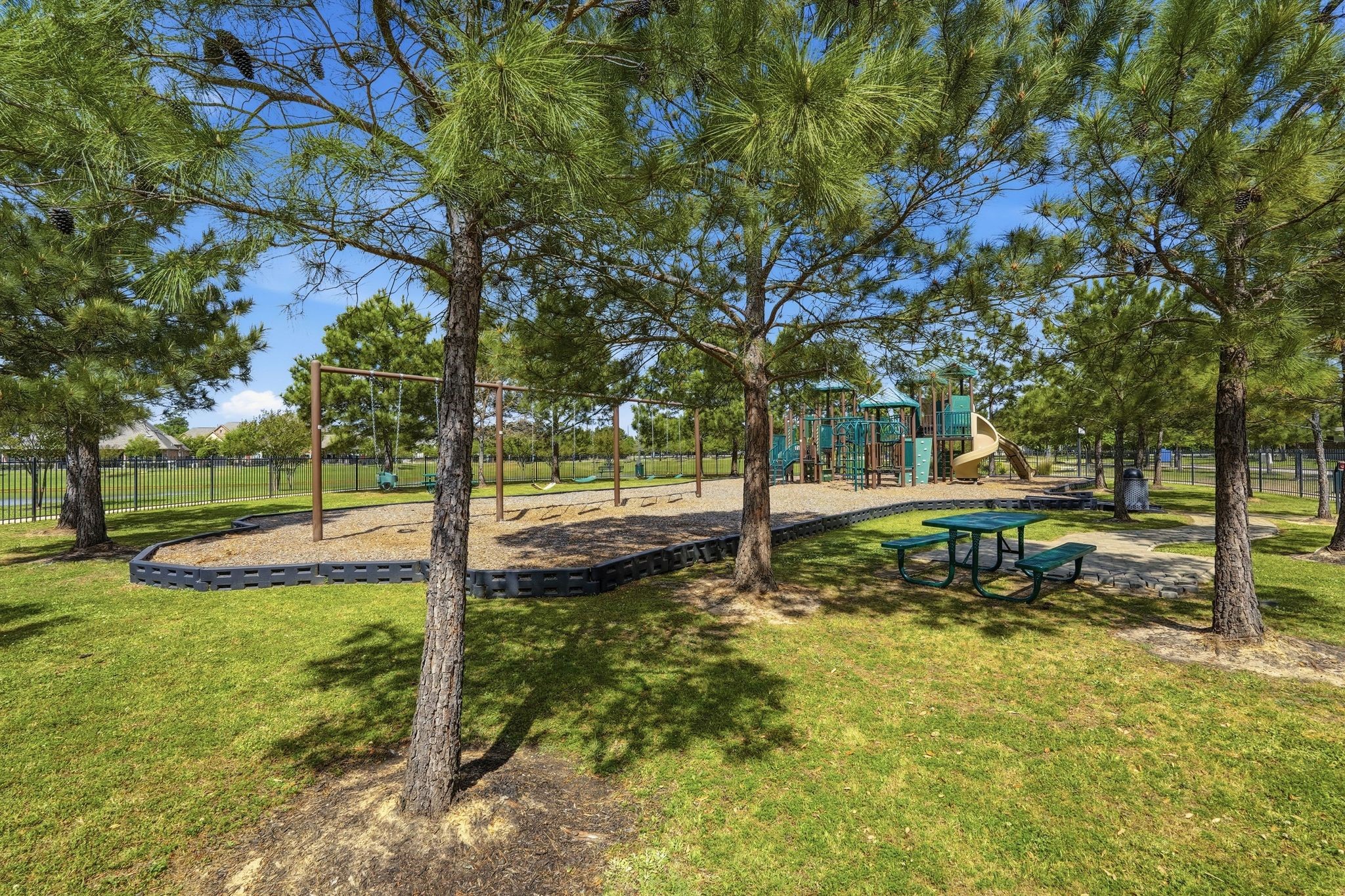 24423 Morningside Terrace Court Property Photo 35