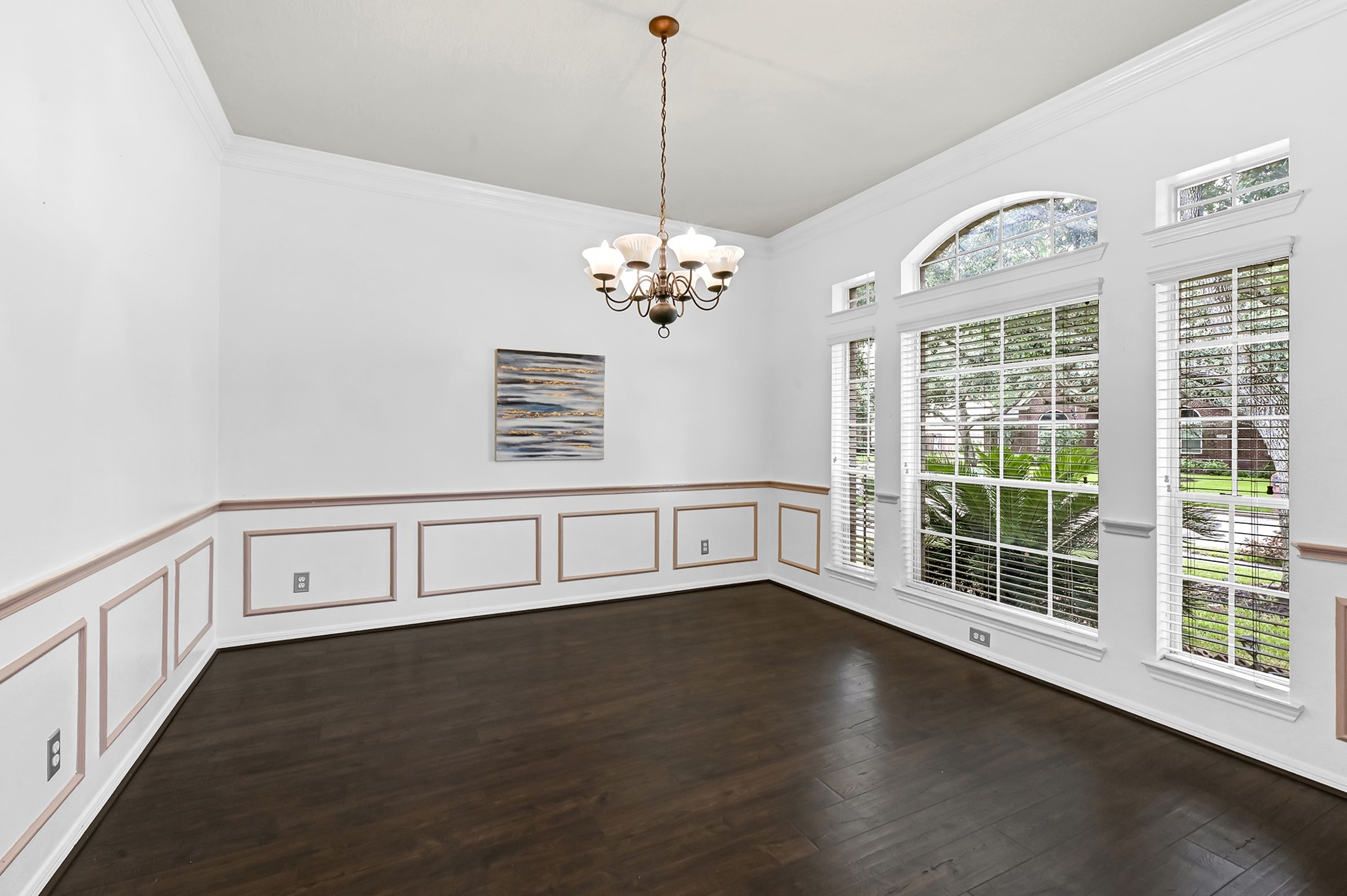 3213 W Oaks Boulevard Property Photo 5