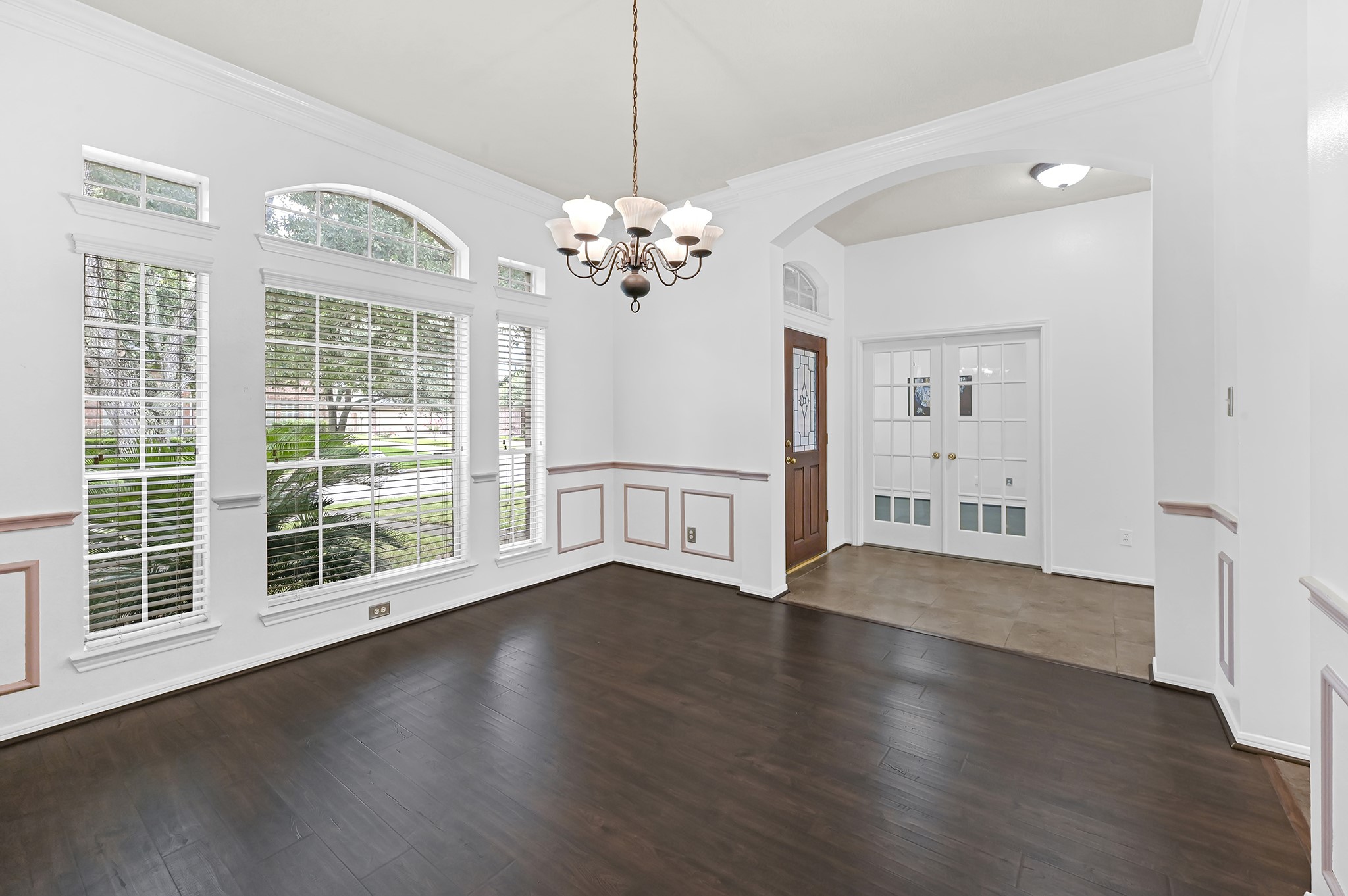 3213 W Oaks Boulevard Property Photo 7