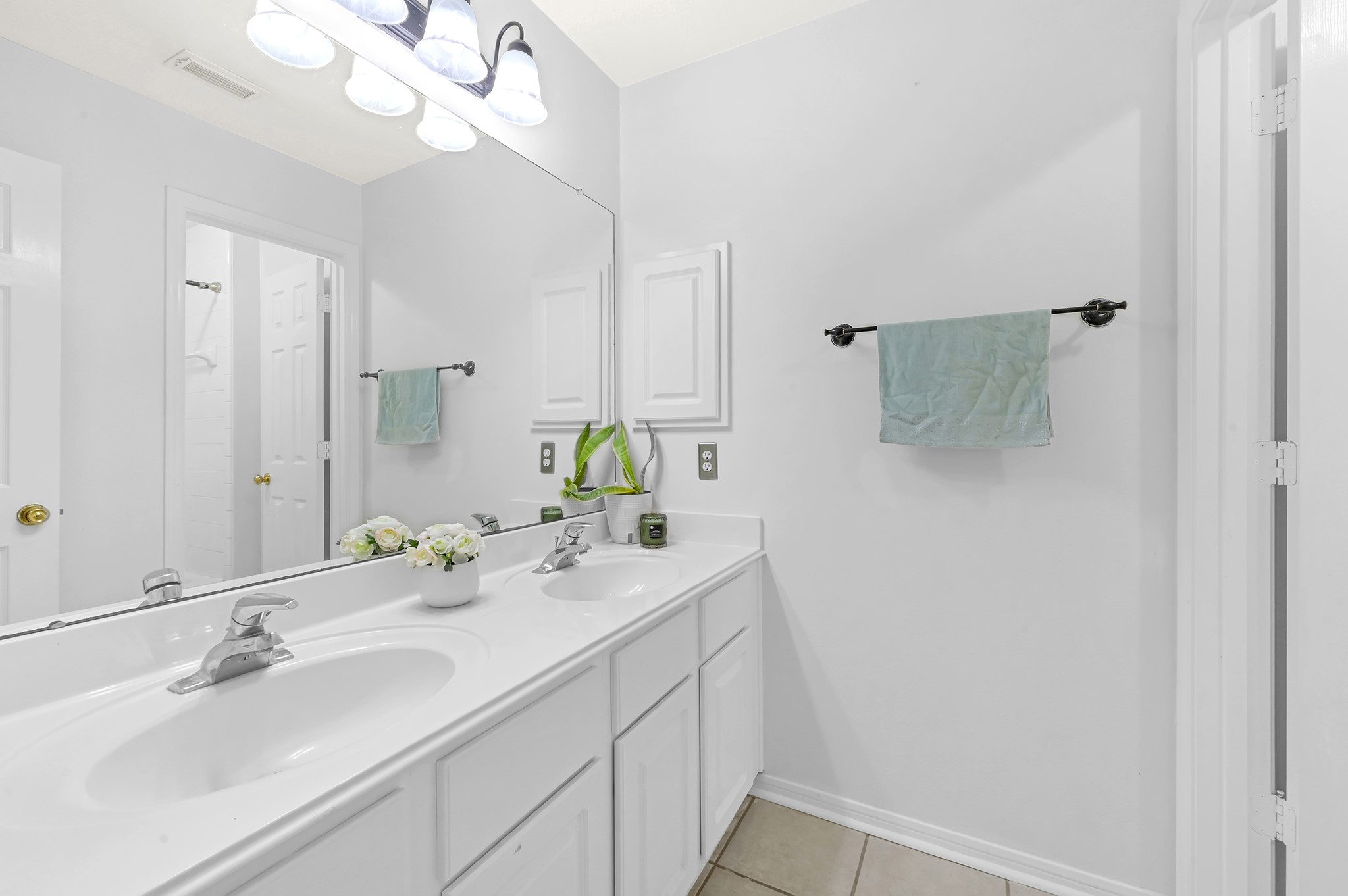 3213 W Oaks Boulevard Property Photo 23