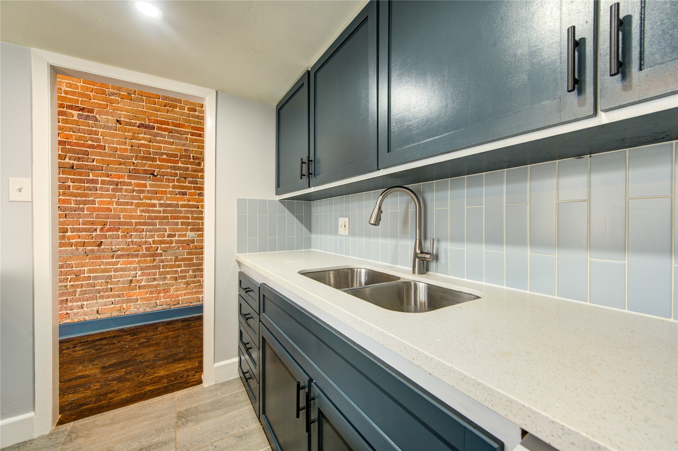 213 Tremont Street 2 Property Photo 9
