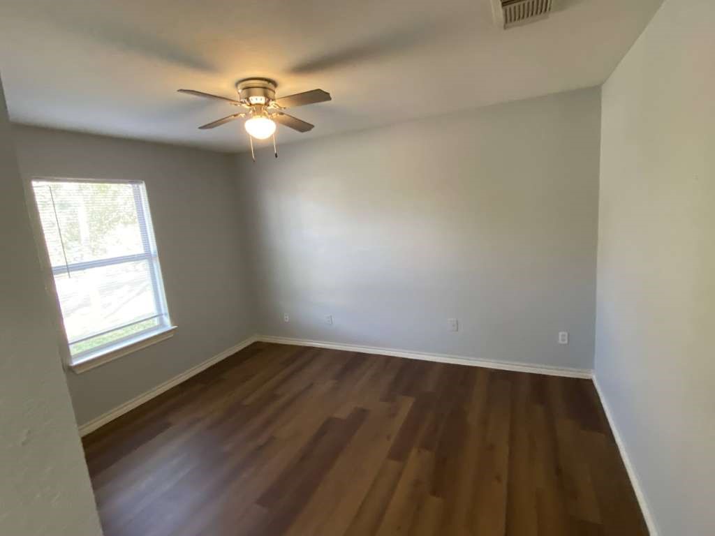 2002 Pannell Street Property Photo 7
