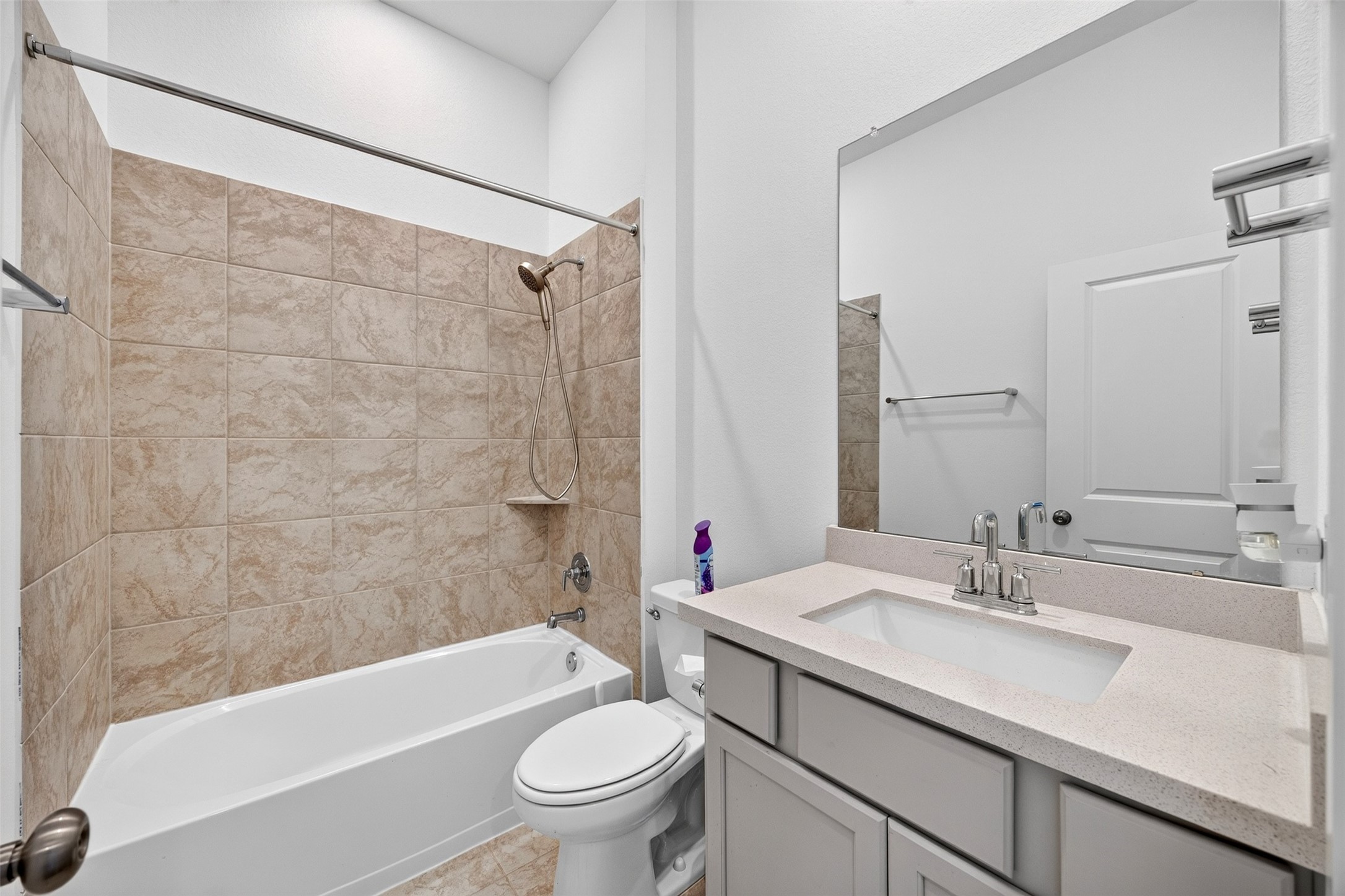 21622 Laggan Cliff Lane Property Photo 10