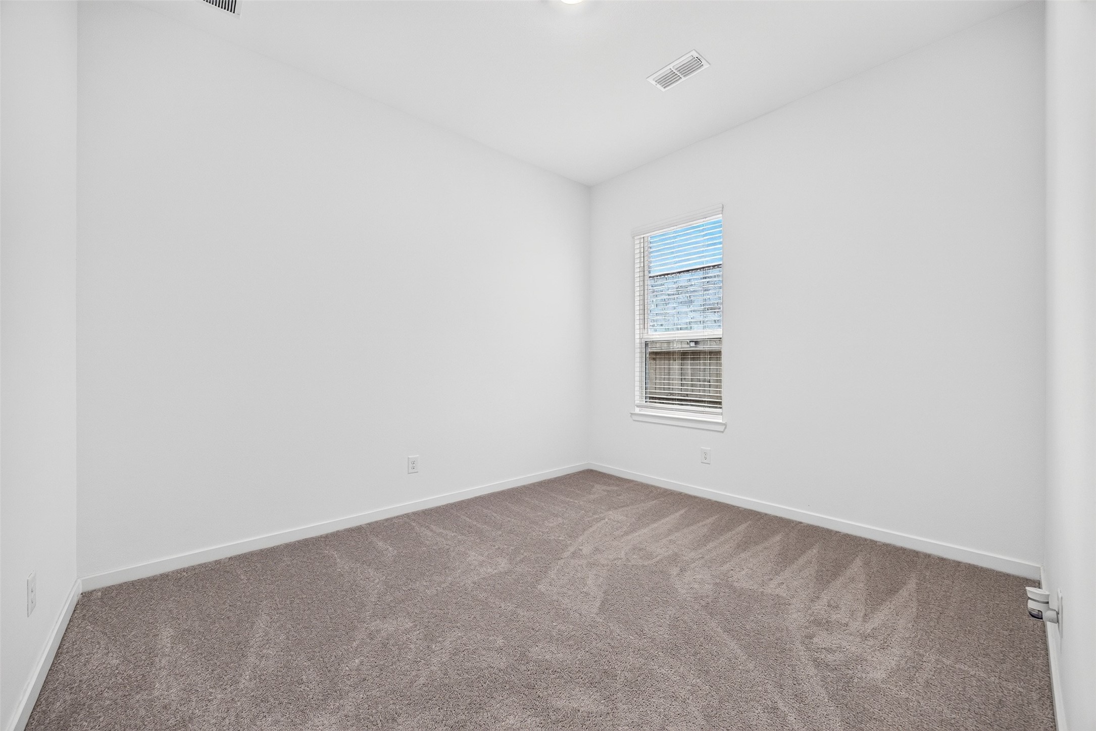 21622 Laggan Cliff Lane Property Photo 31