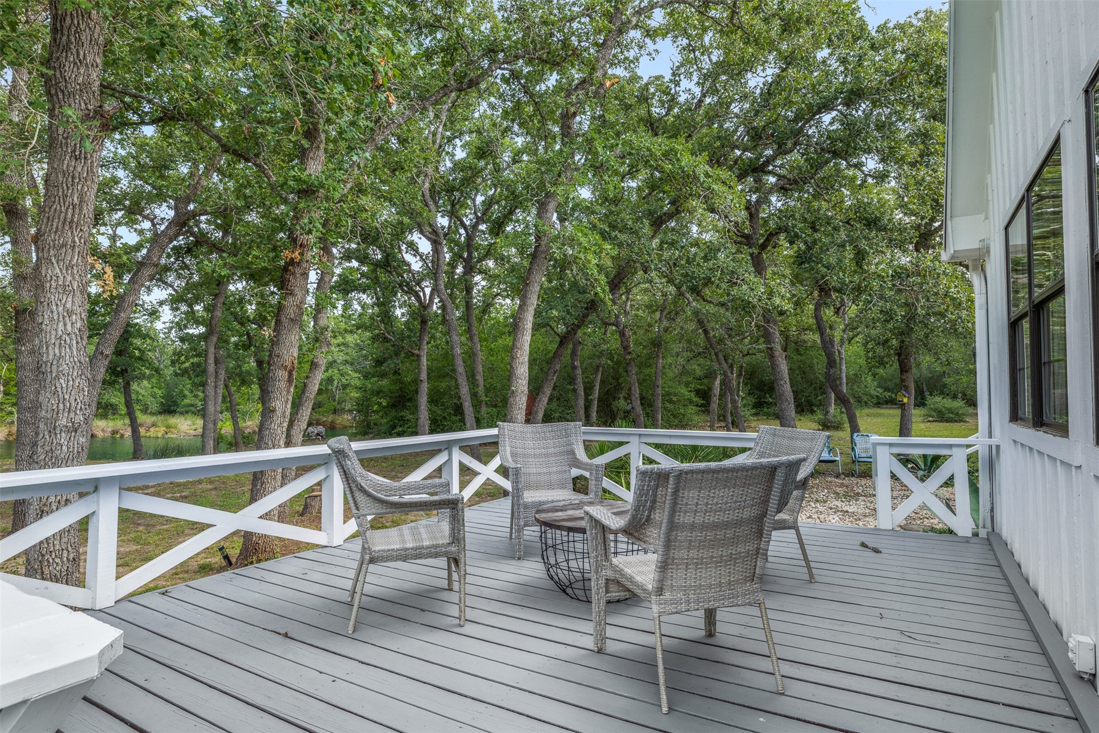6811 Mockingbird Road Property Photo 4