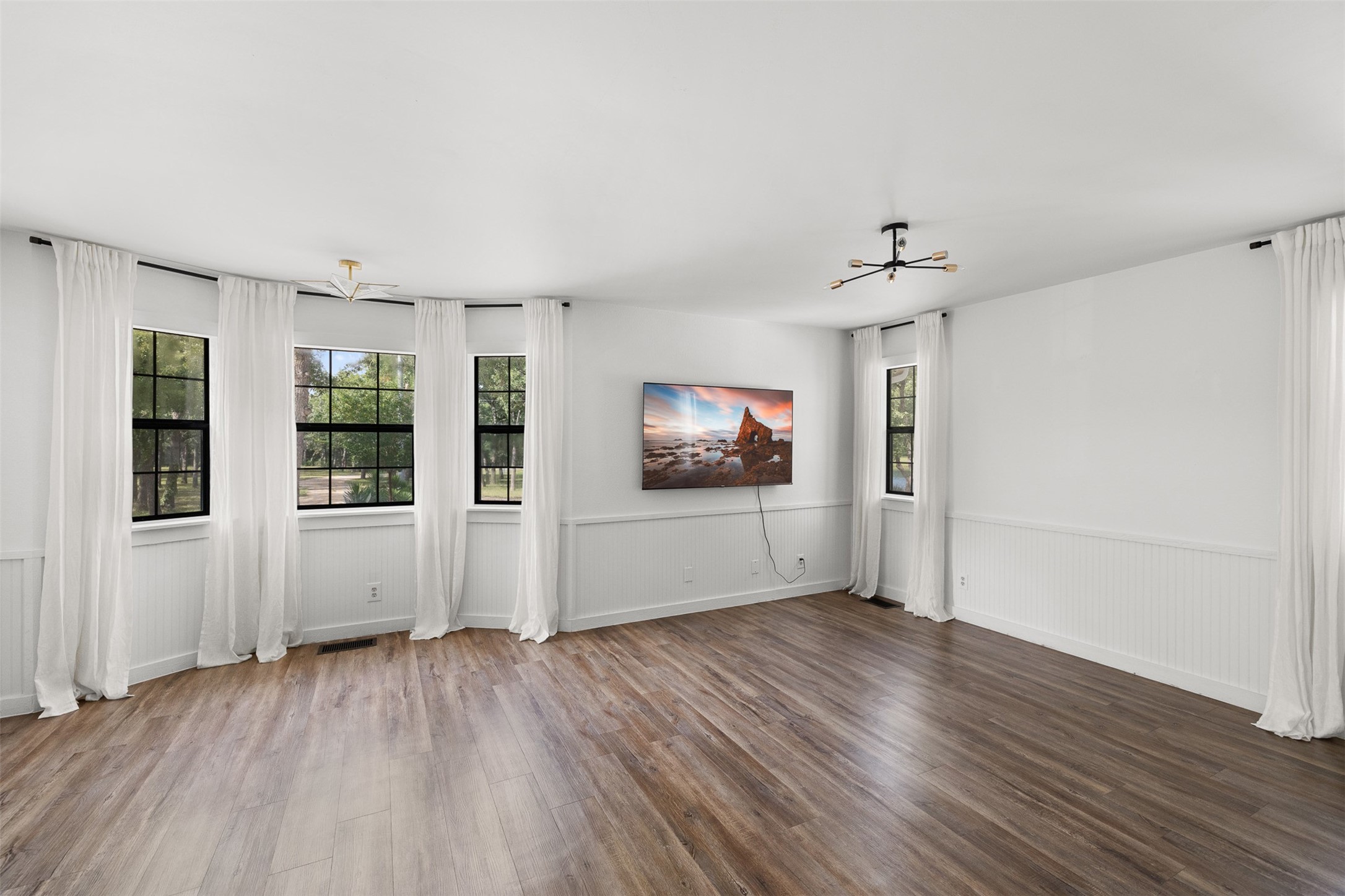 6811 Mockingbird Road Property Photo 14