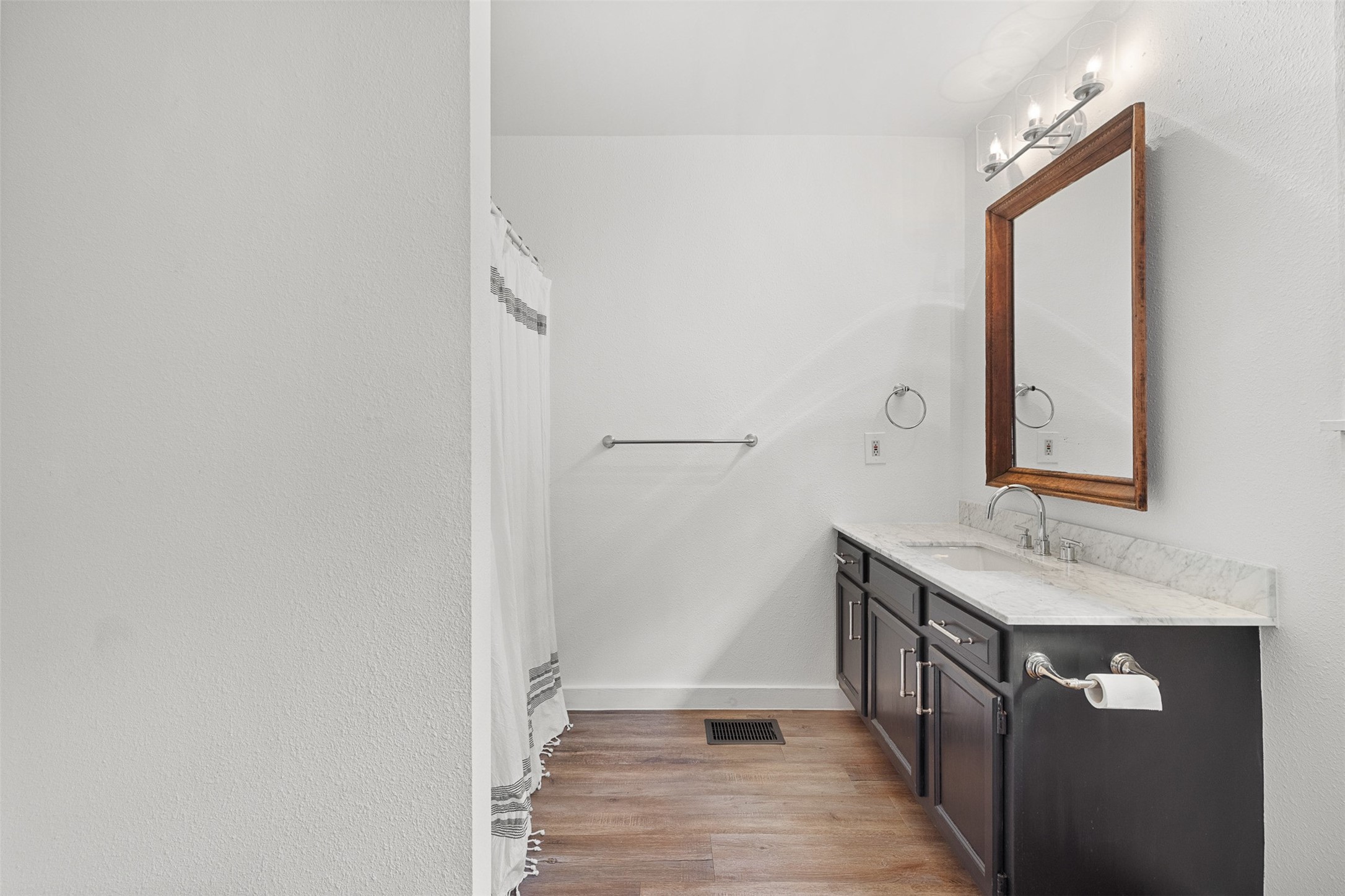 6811 Mockingbird Road Property Photo 19