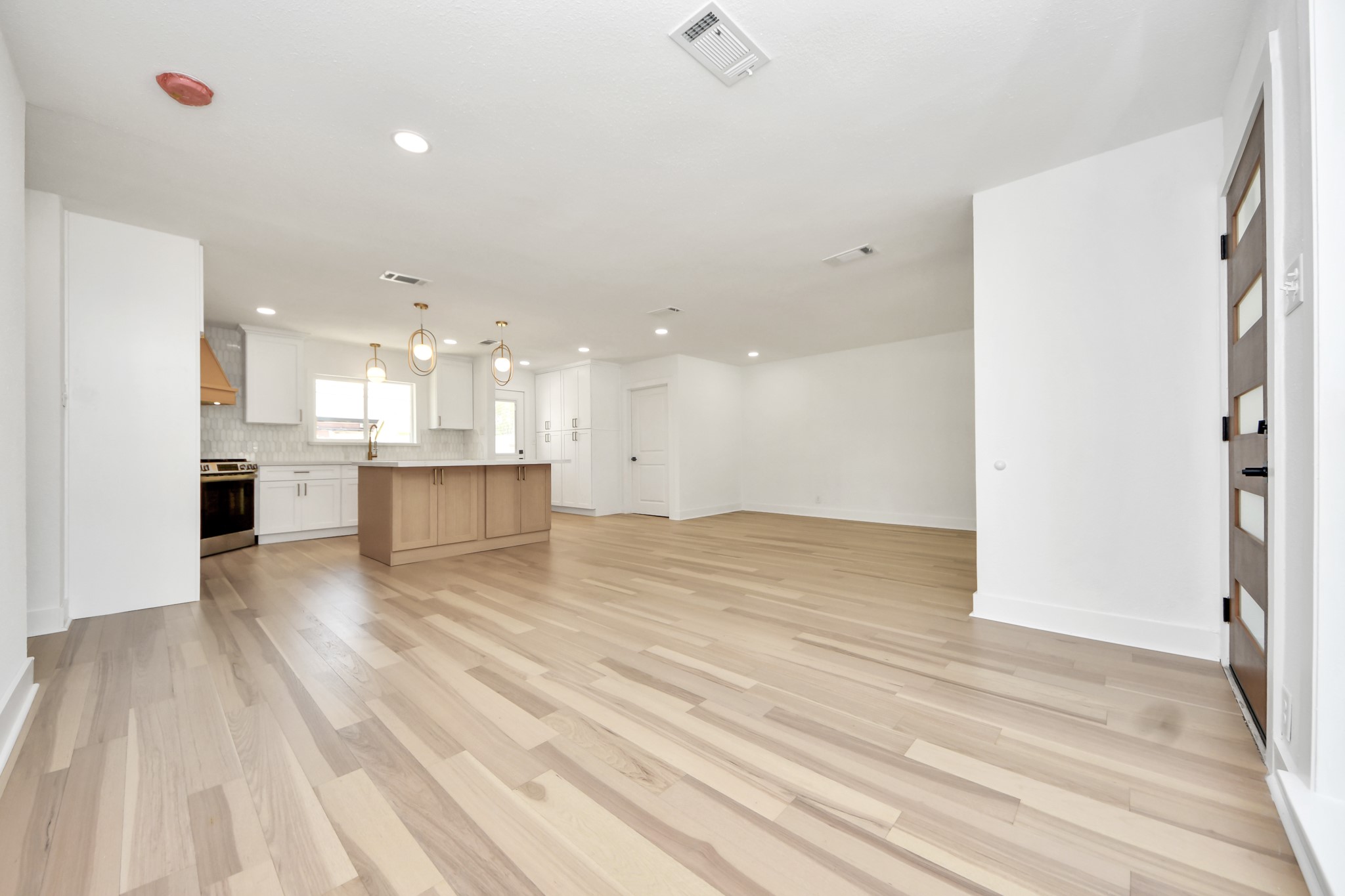 1715 Fawnhope Drive Property Photo 13