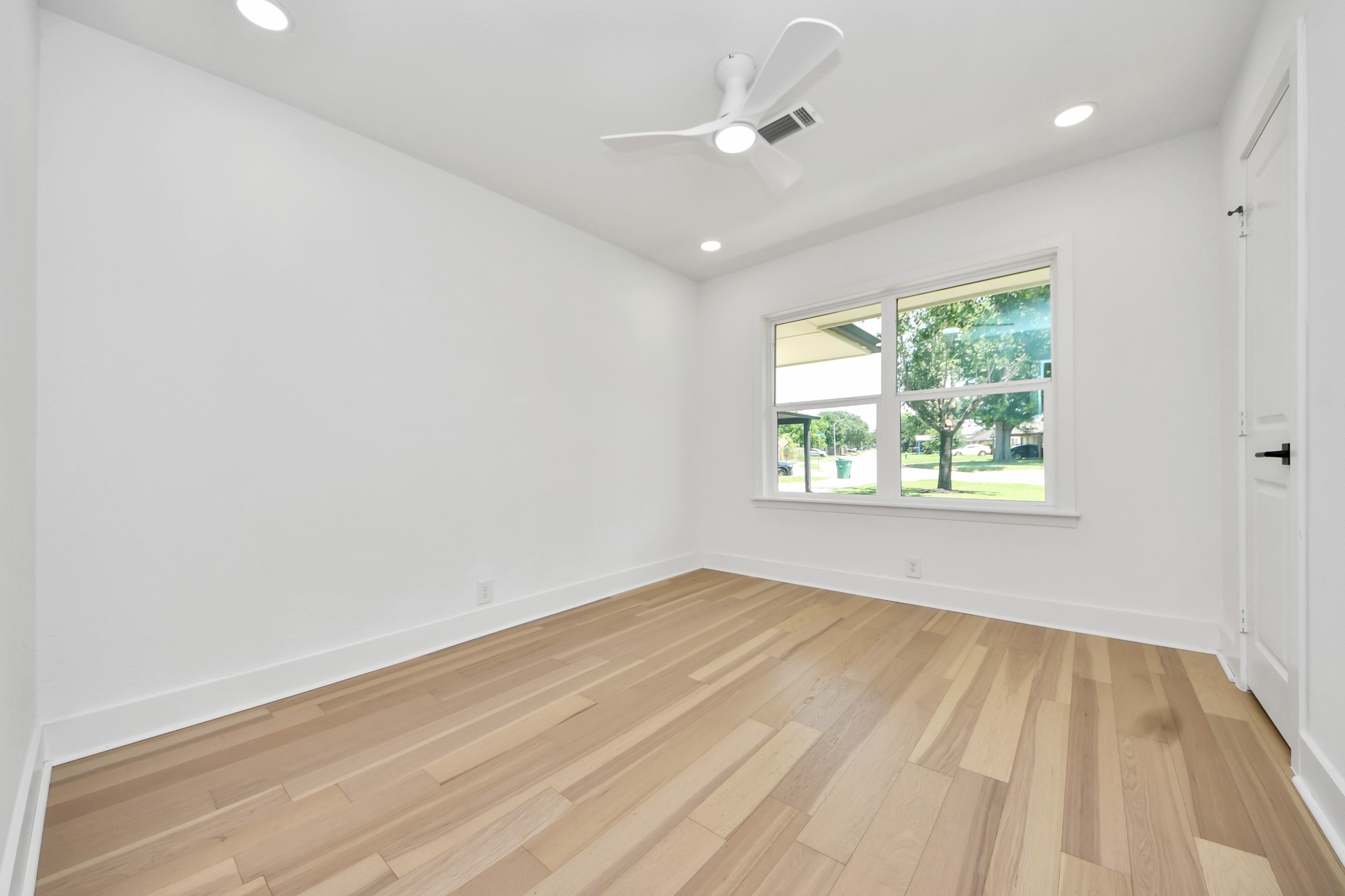 1715 Fawnhope Drive Property Photo 33