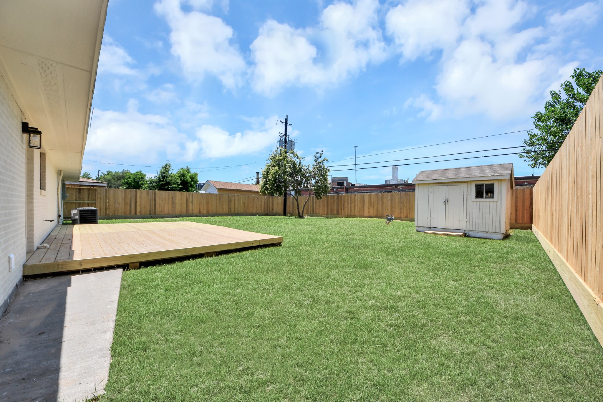 1715 Fawnhope Drive Property Photo 40