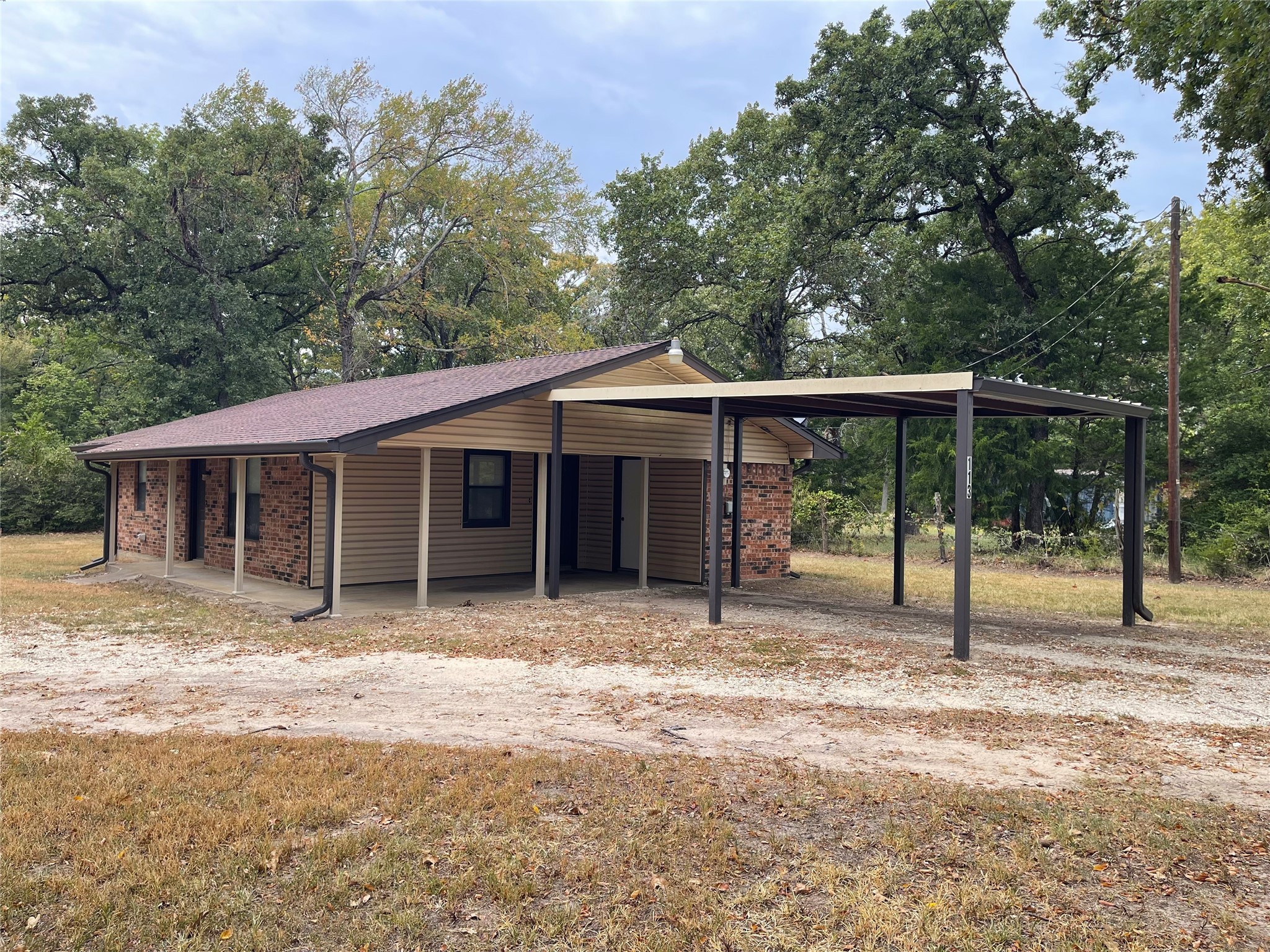 113 Fcr 523 Property Photo 5