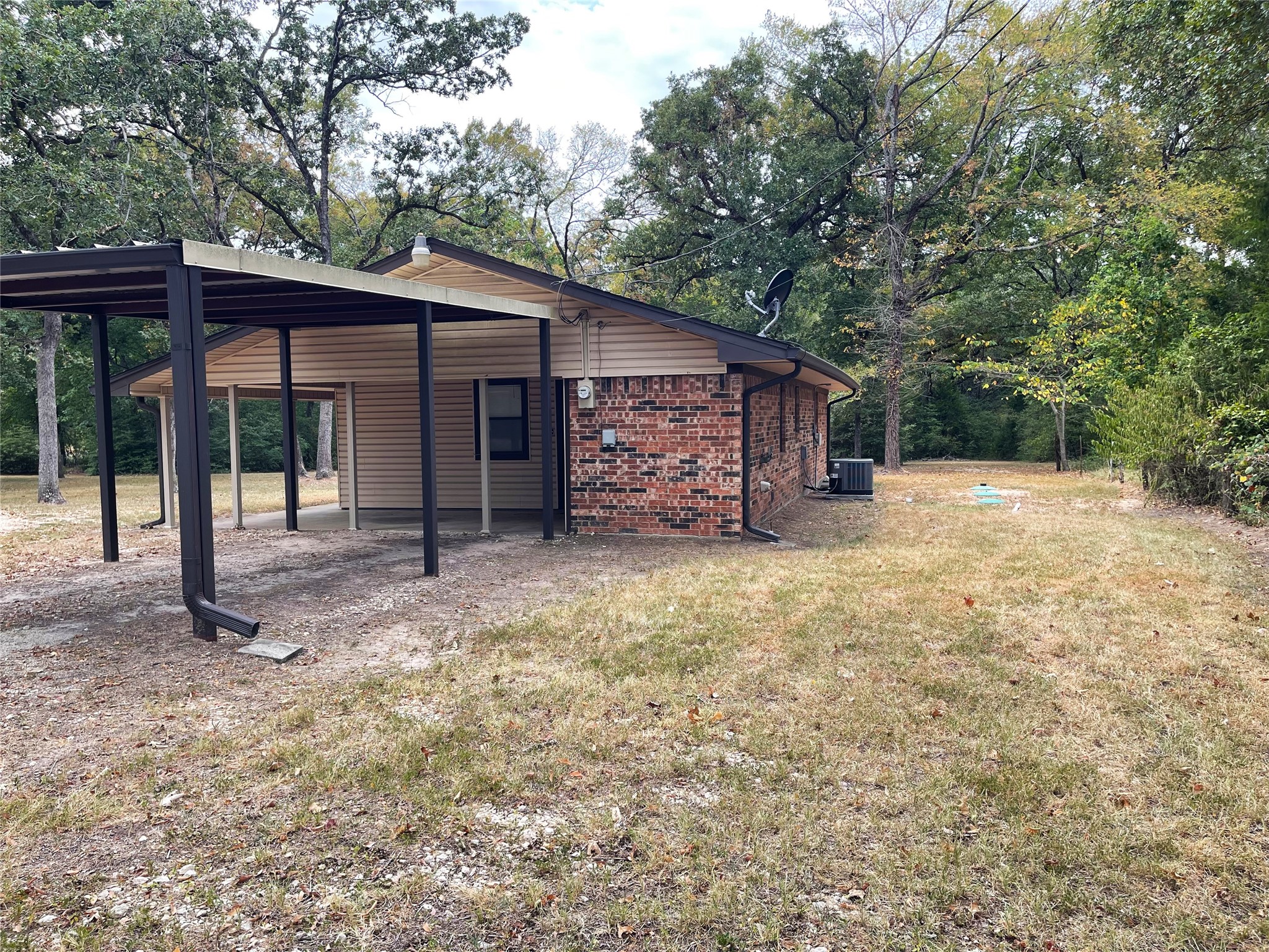 113 Fcr 523 Property Photo 22
