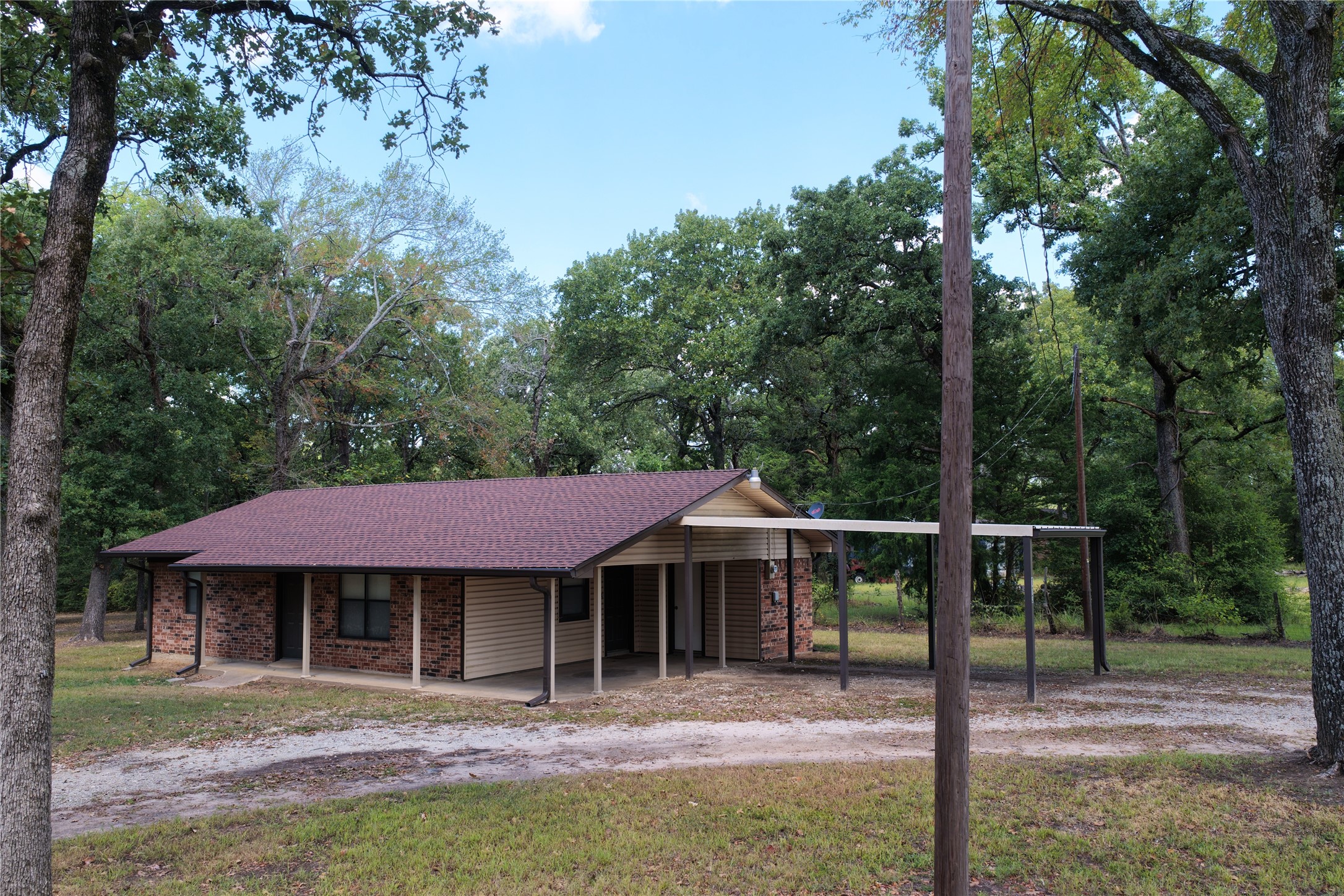 113 Fcr 523 Property Photo 31