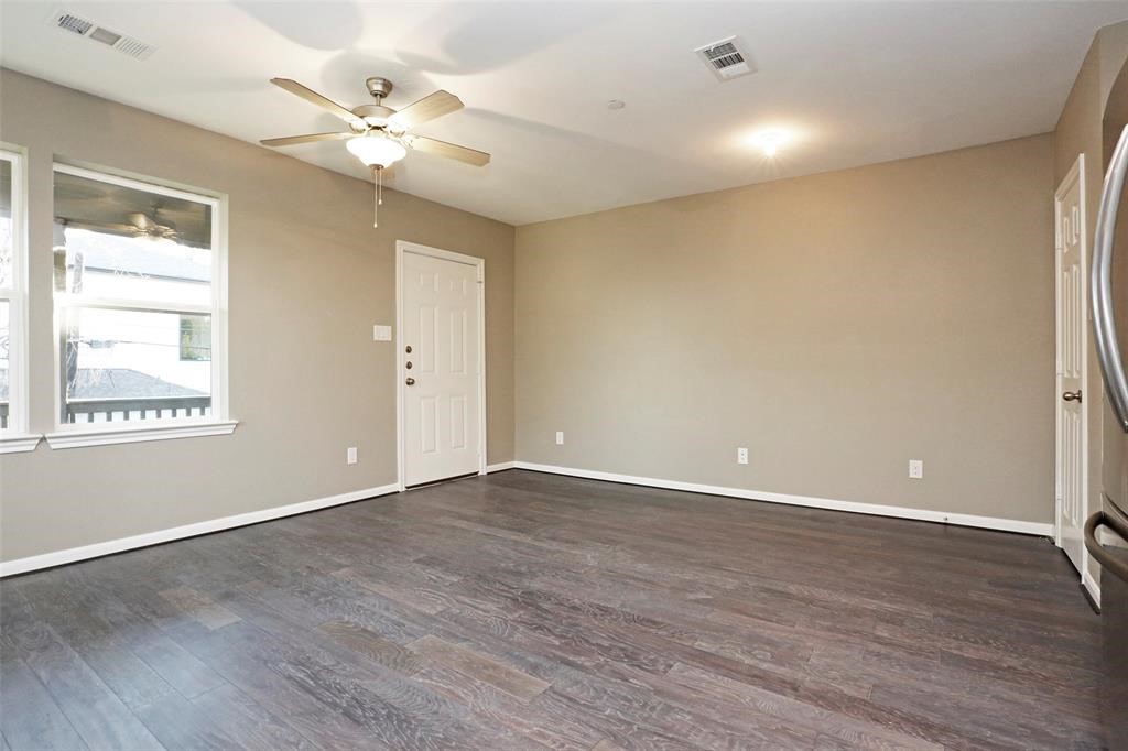 1501 Hawthorne Street Property Photo 4