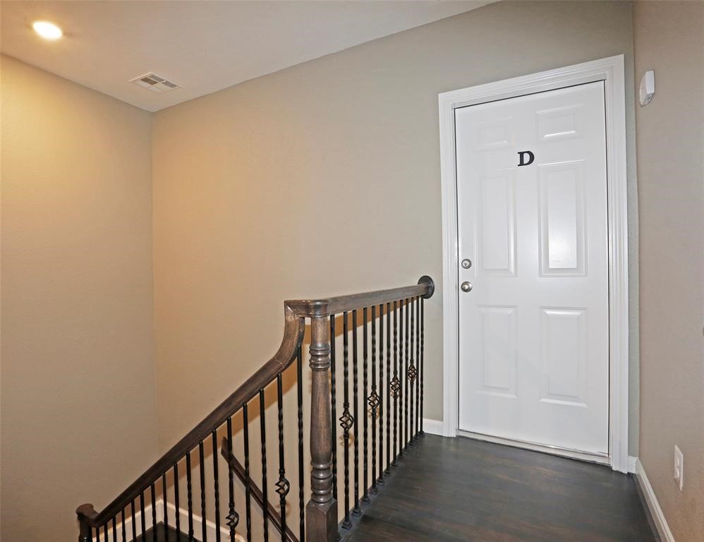 1501 Hawthorne Street Property Photo 20