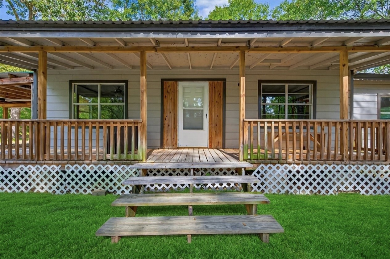 450 Dove Creek Dr Property Photo