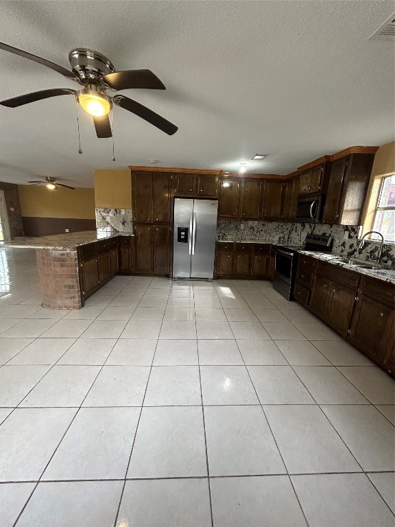 5811 E S F Austin Road Property Photo 13