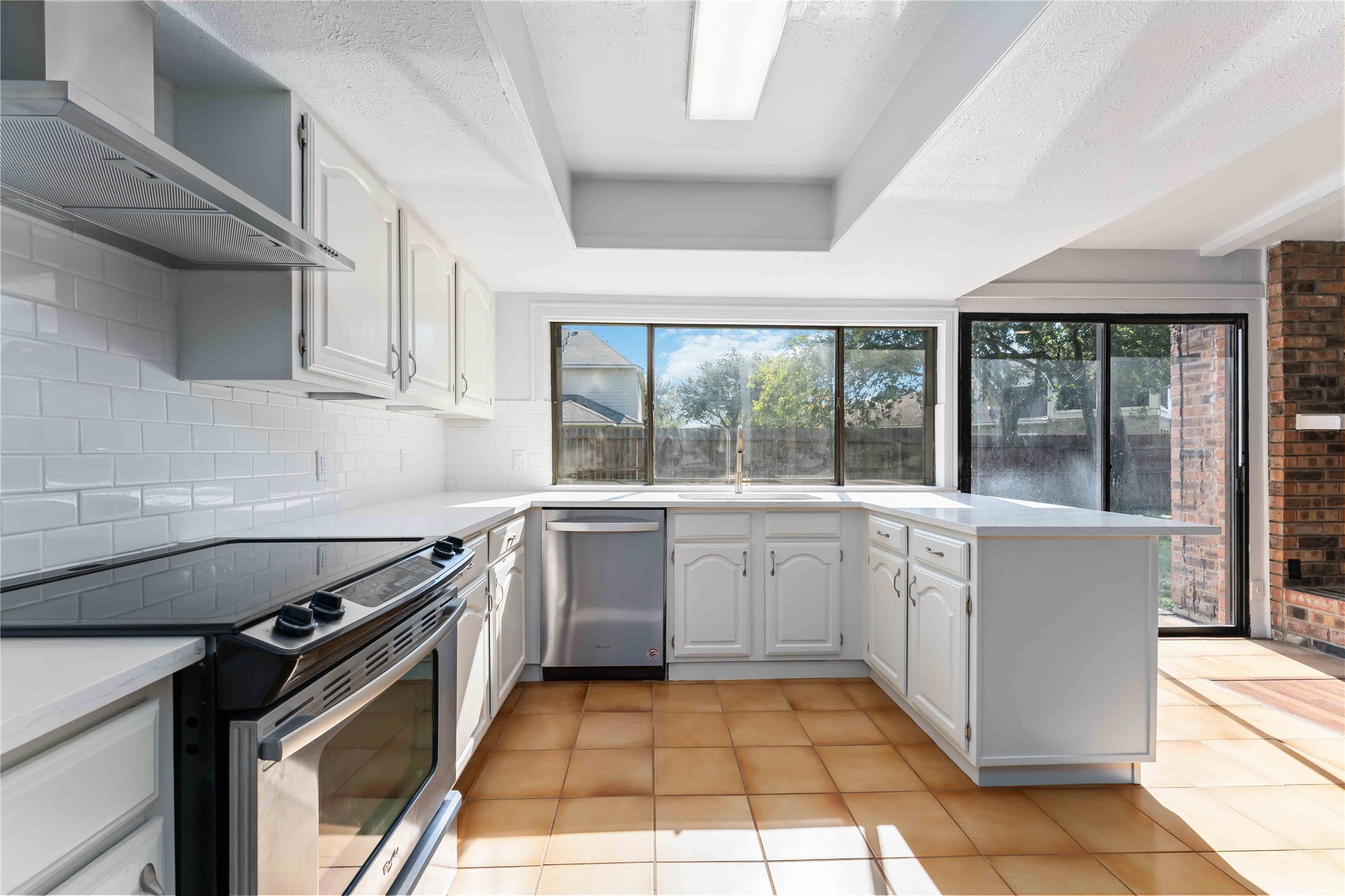 5418 Girnigoe Drive Property Photo 4