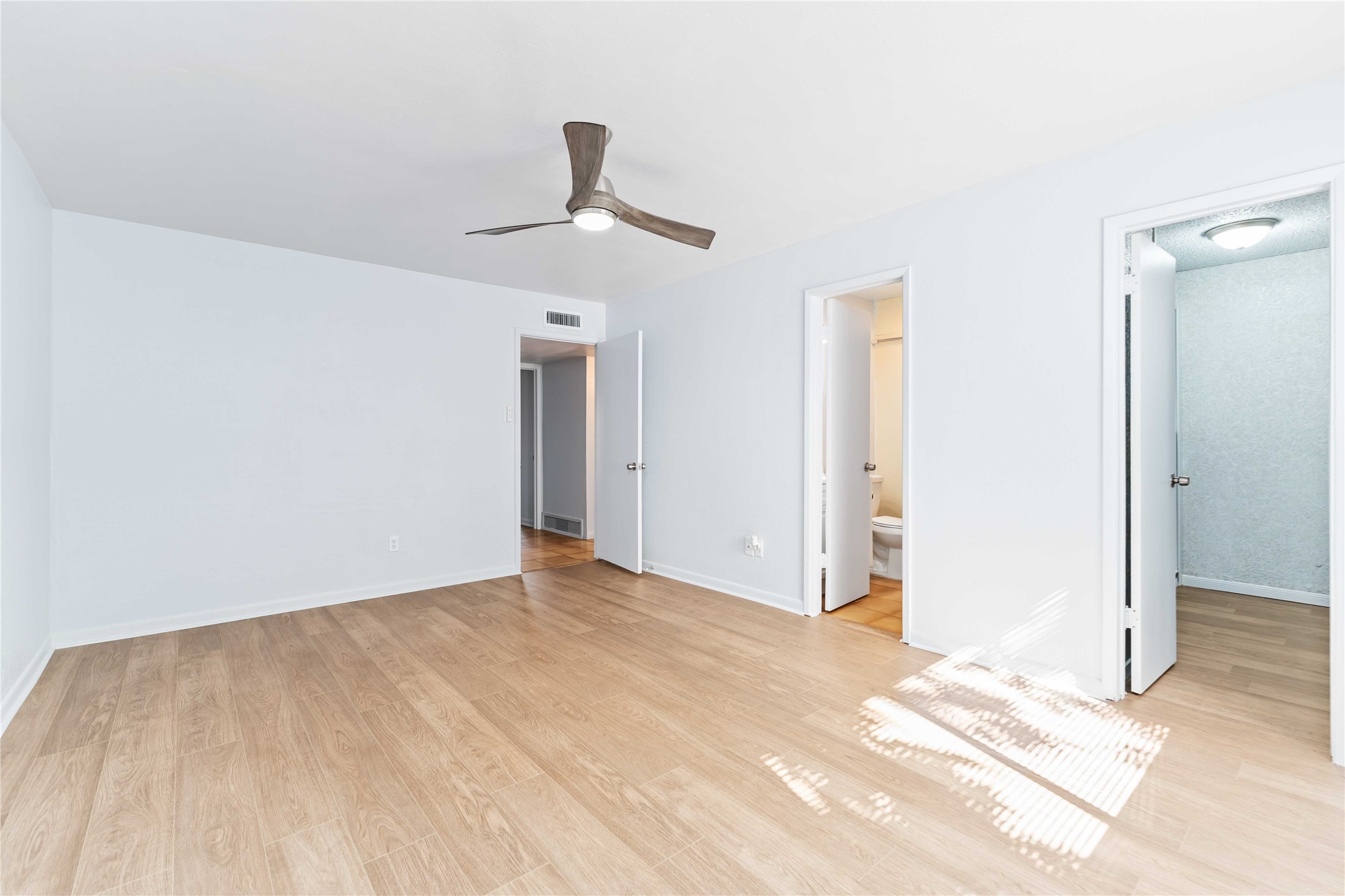 5418 Girnigoe Drive Property Photo 14