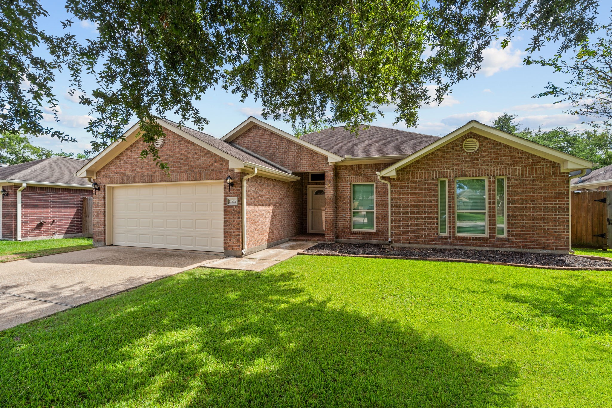 11819 Santa Fe Trail Property Photo
