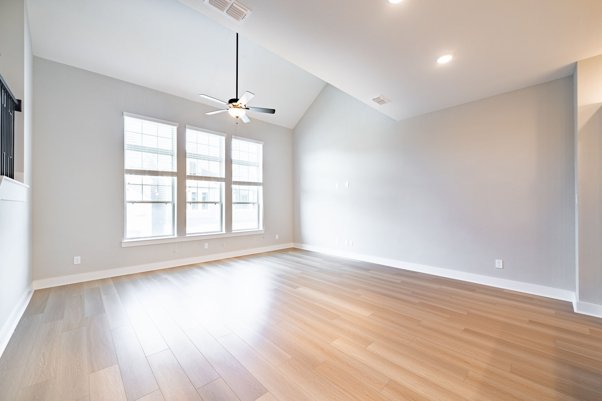 10916 Brambling Wood Drive Property Photo 13