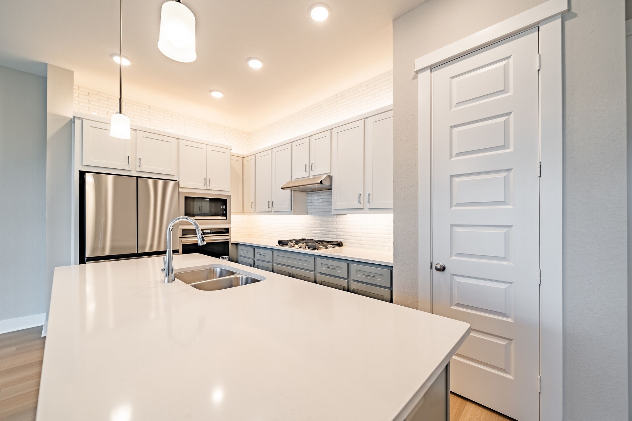 10916 Brambling Wood Drive Property Photo 15
