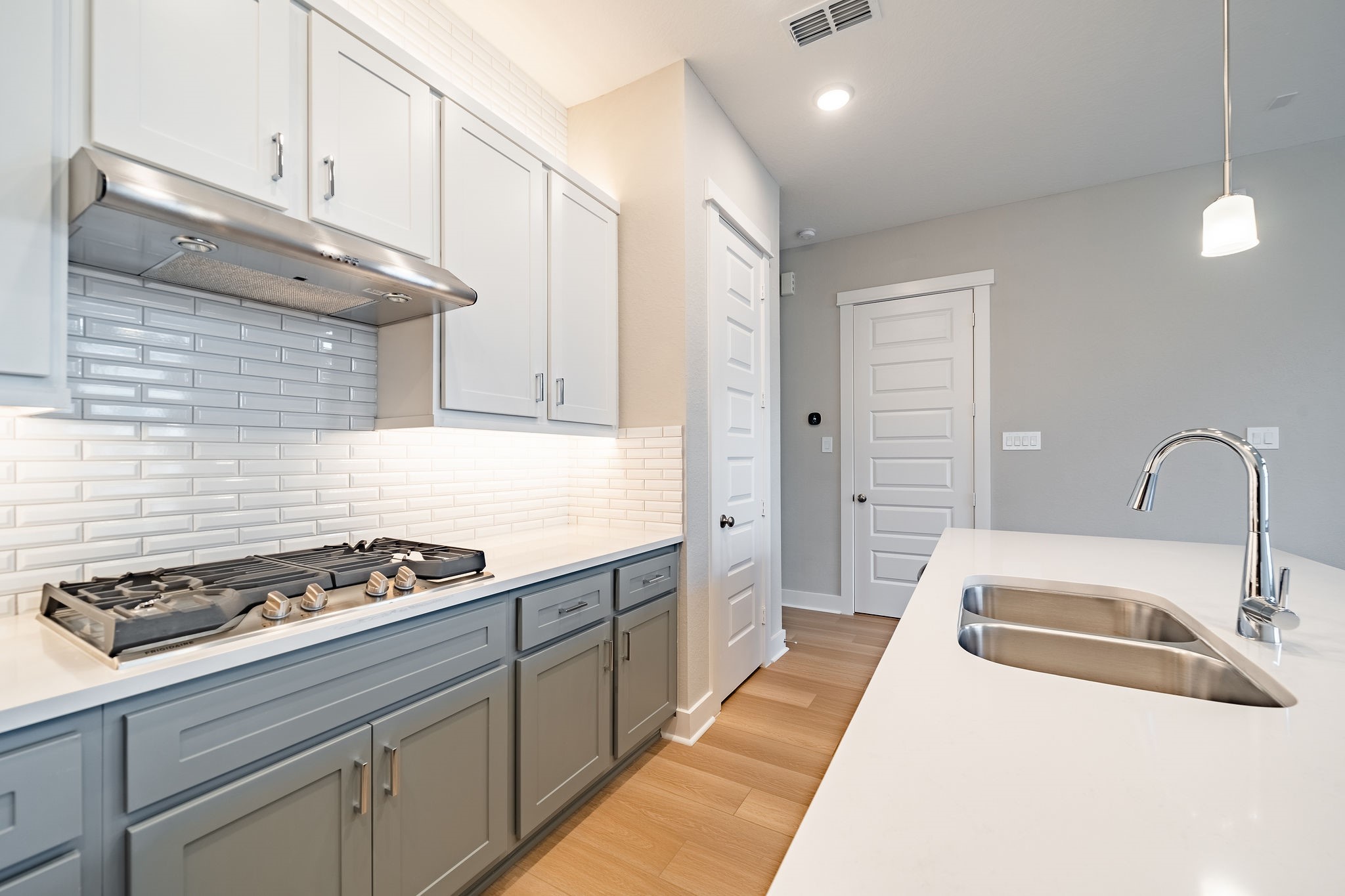 10916 Brambling Wood Drive Property Photo 17