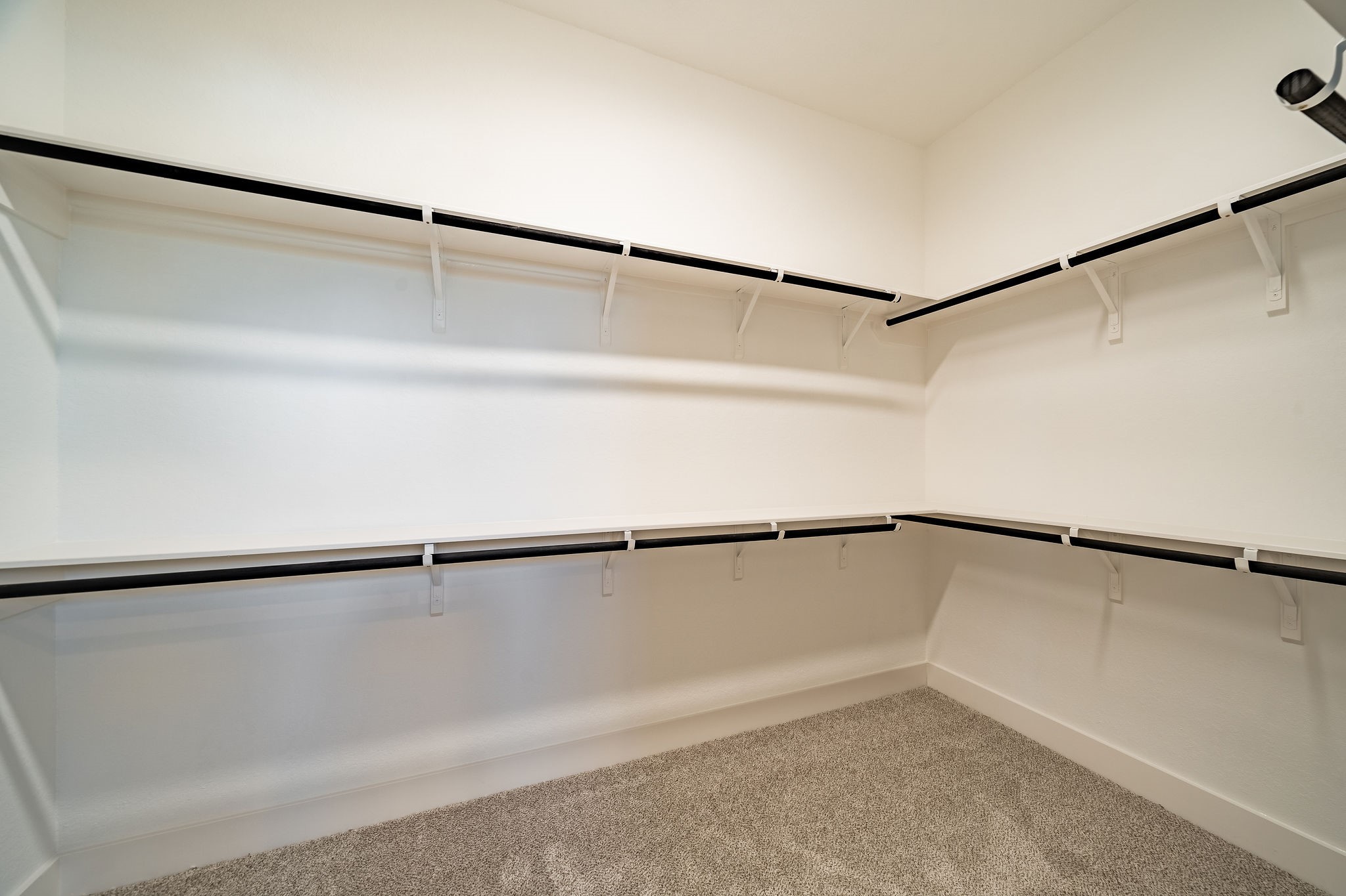 10916 Brambling Wood Drive Property Photo 25