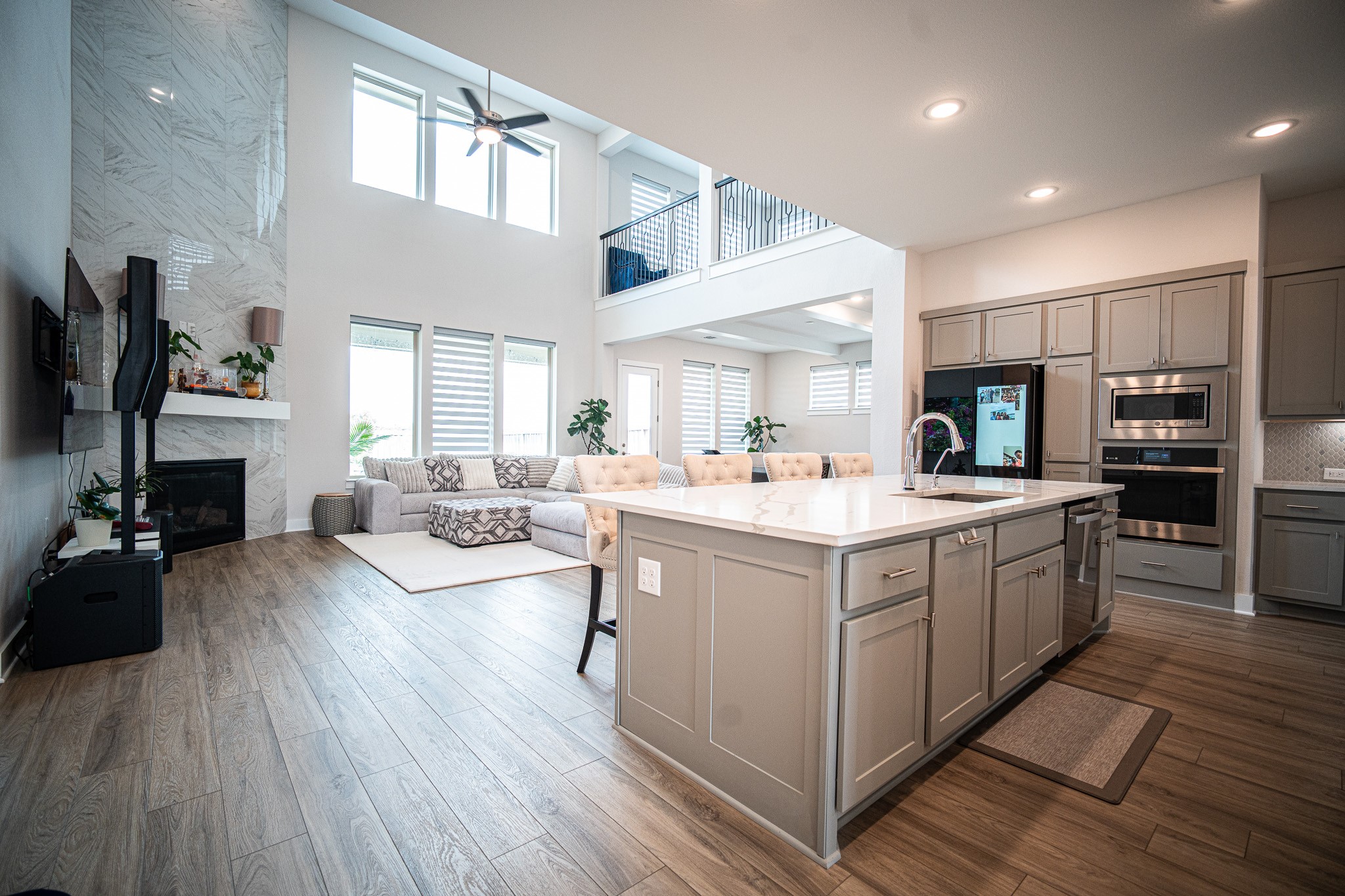 14207 Garibaldi Drive Property Photo 3