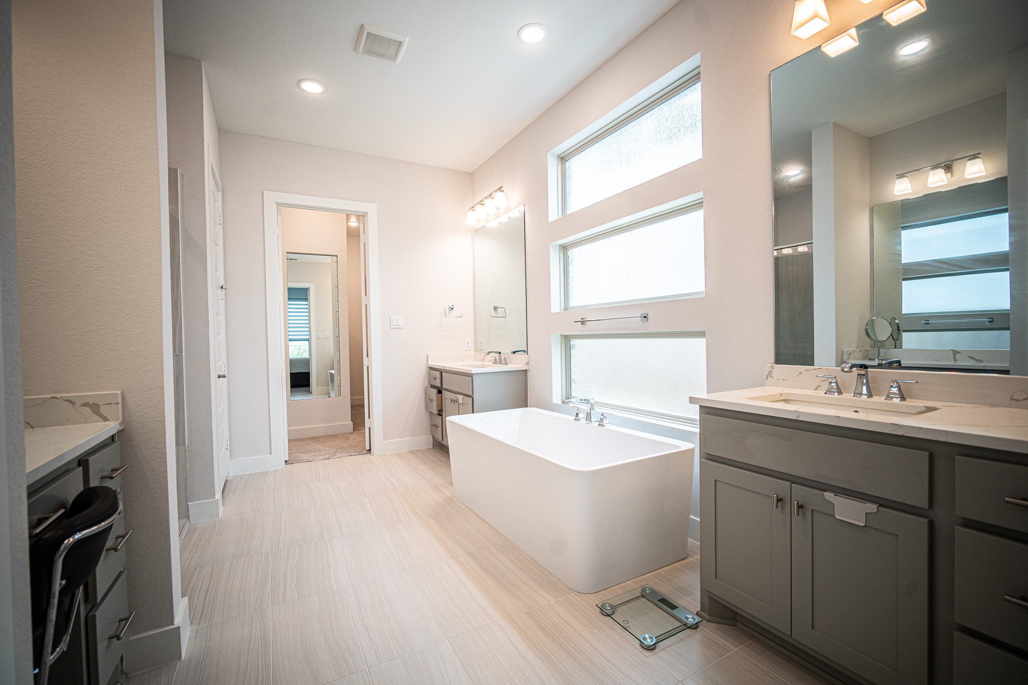 14207 Garibaldi Drive Property Photo 20