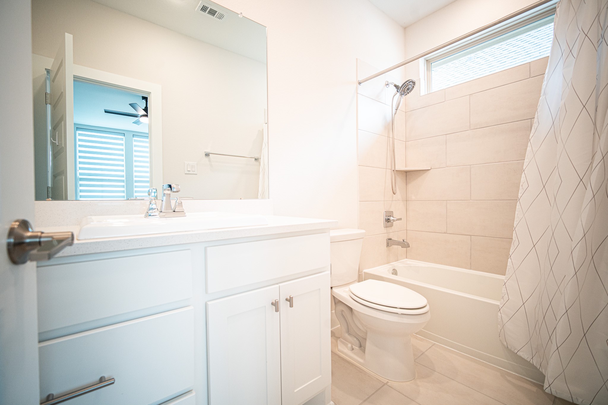 14207 Garibaldi Drive Property Photo 33