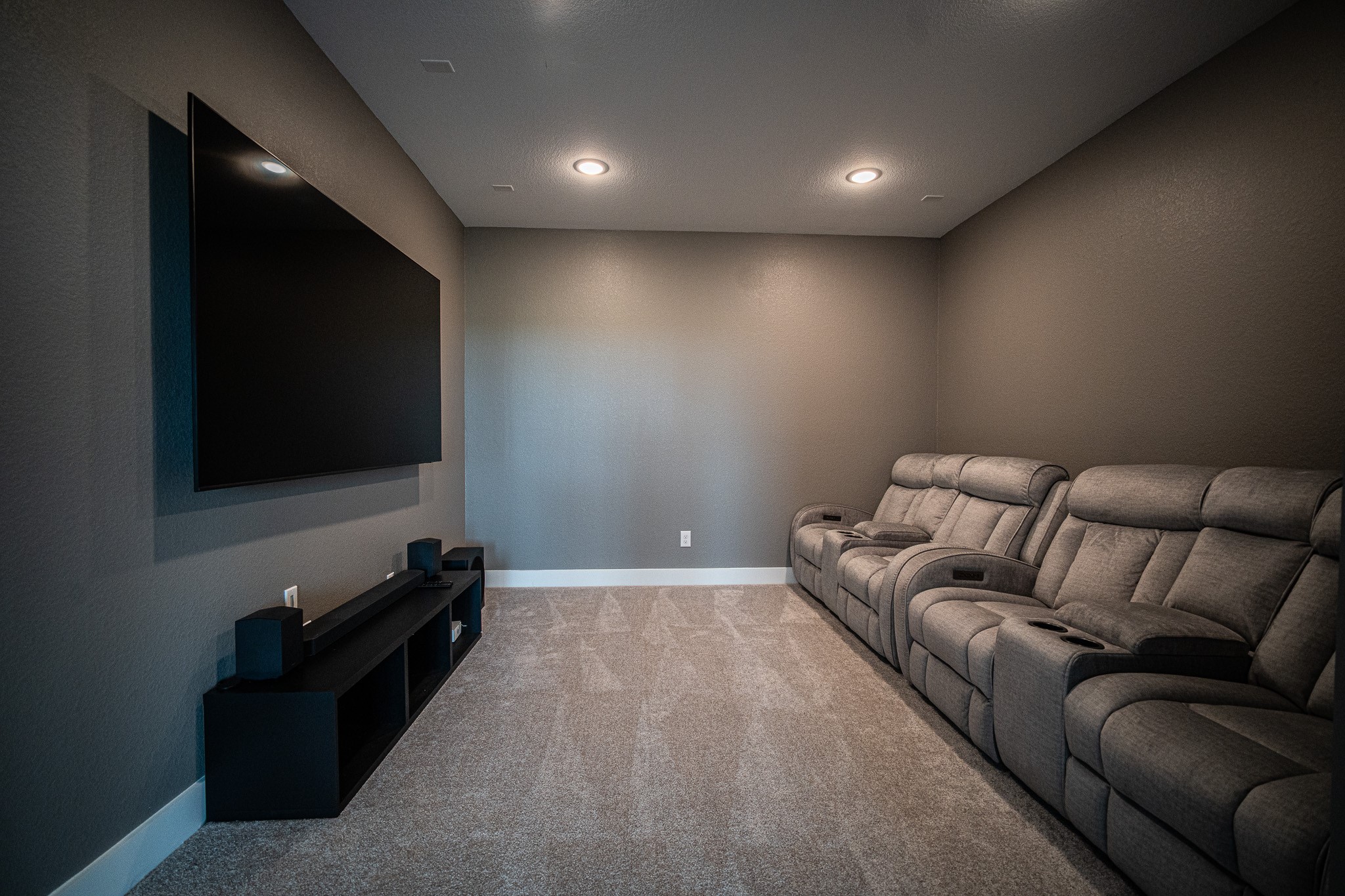14207 Garibaldi Drive Property Photo 35