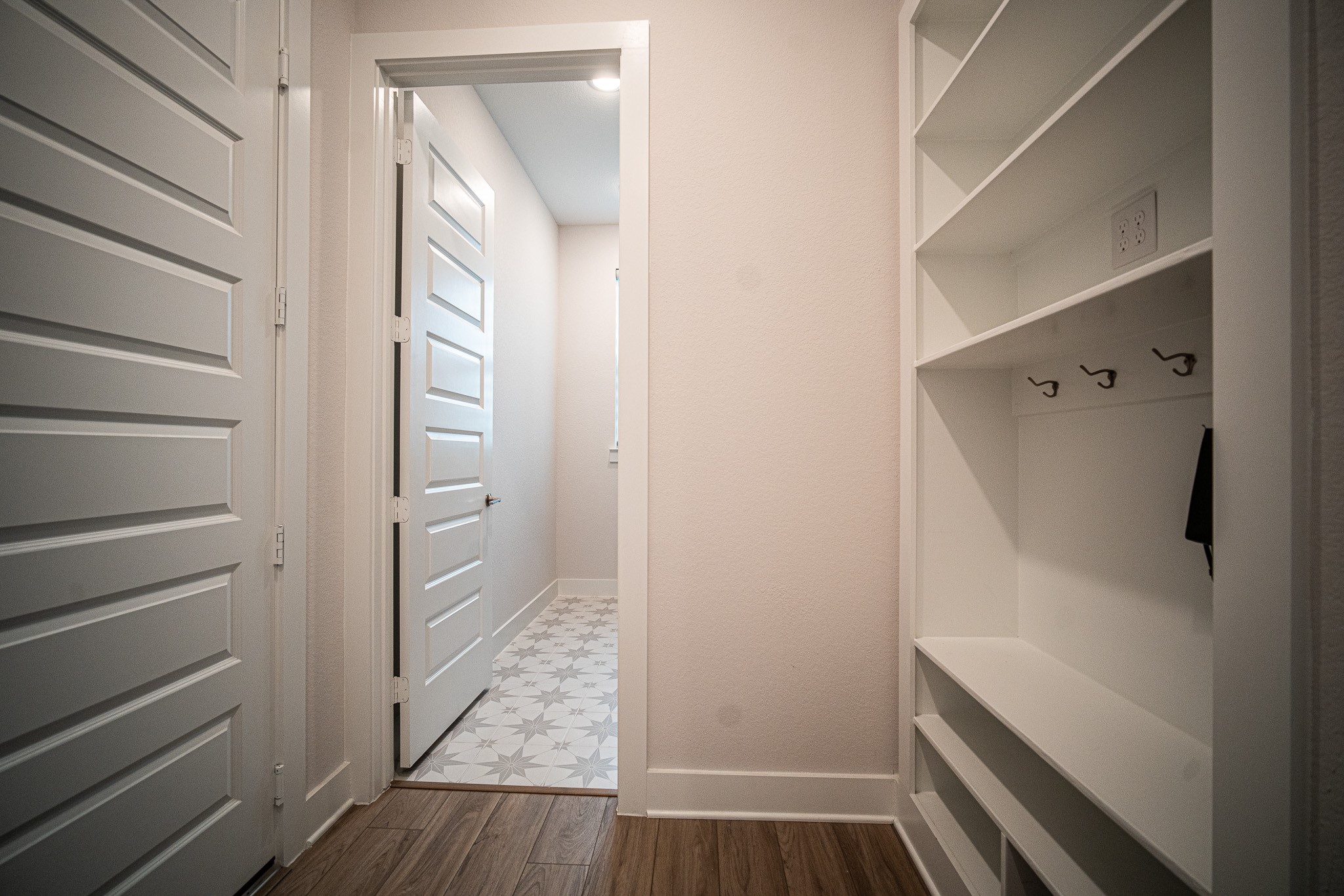 14207 Garibaldi Drive Property Photo 36